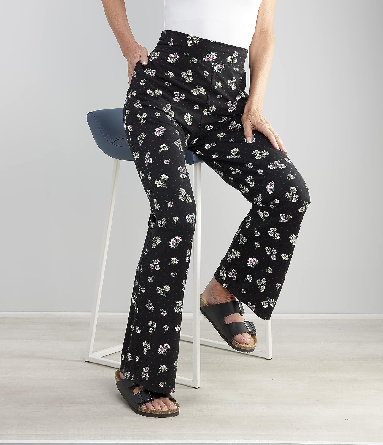 Women’s Self Dressing Adaptive Wide Leg Pull-On Pants