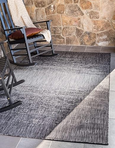 Unique Loom colección Outdoor Modern - Tapete para exteriores en color degradado (7 pies 1 pulgada x 10 pies, rectangular, gris carbónmarfil)