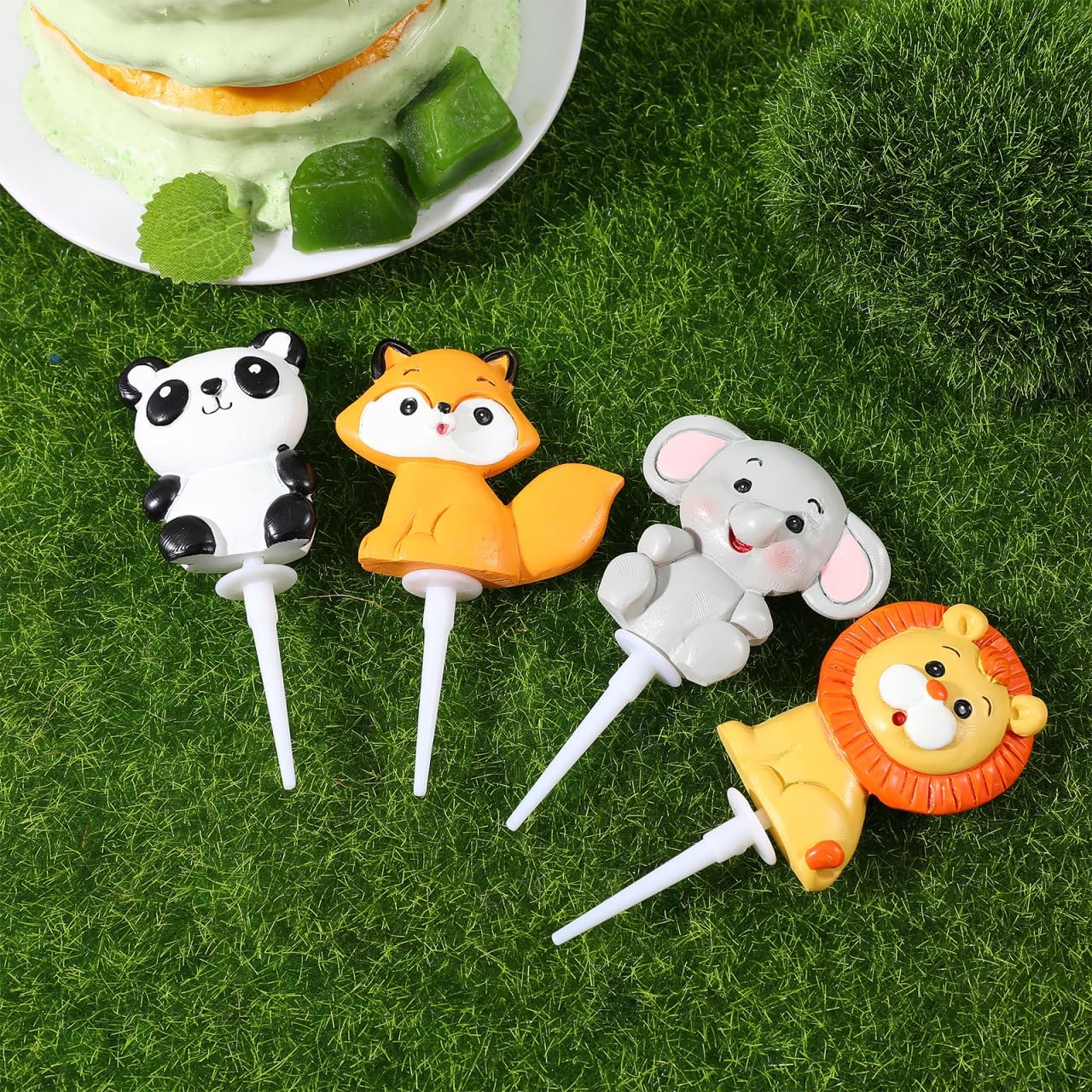 5Pcs Jungle Animal Cake Toppers, Zoo Animal Cake Toppers Jungle Animals Cake Decorations for Showers Birthday Party