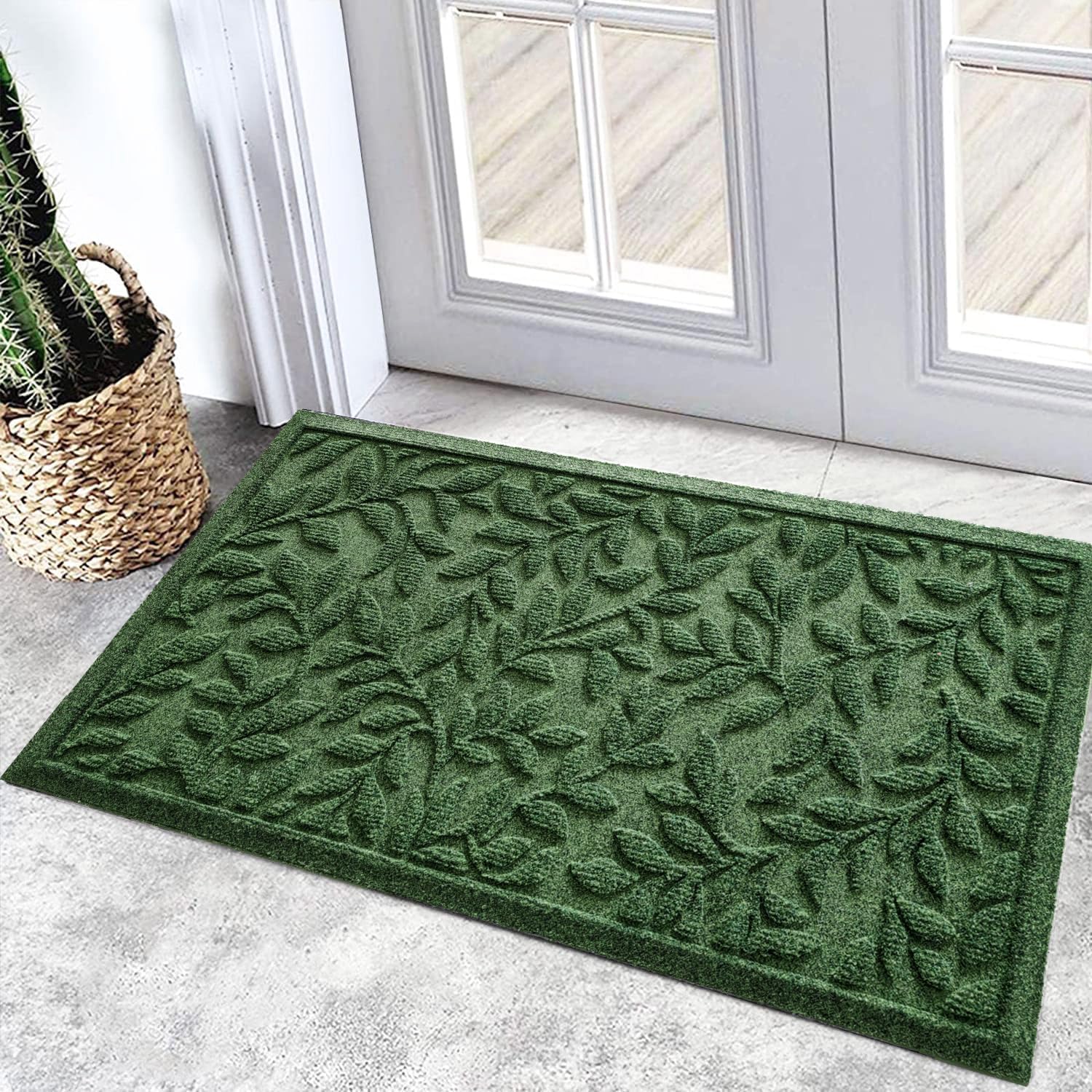 Bulijojo Sturdy Front Entrance Doormats,Durable Heavy Duty Welcome Mat,Thick Absorbent Natural Rubber Non Slip Mat,Easy Clean Entryway Mat 17x30 Inch Leaves Green 1'5" x 2'6" (Rectangular) Leaves Green