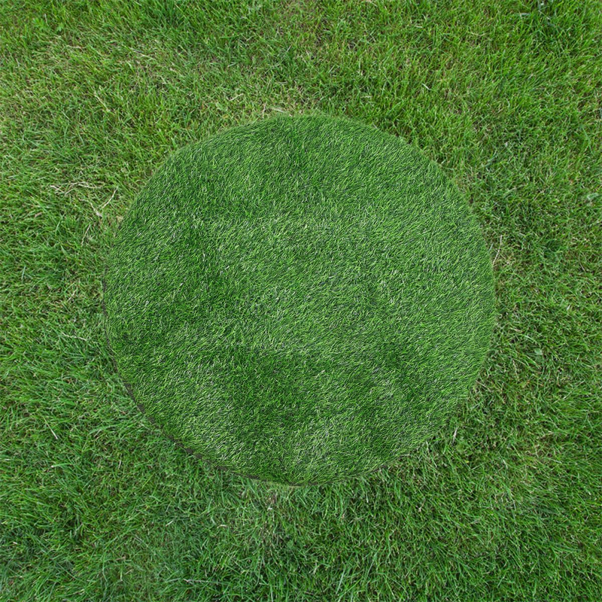 YARNOW Kunstrasen Matte Rund 80cm Durchmesser für Garten Terrasse und Küche als Tischdeko und Schachtabdeckung aus Kunststoff