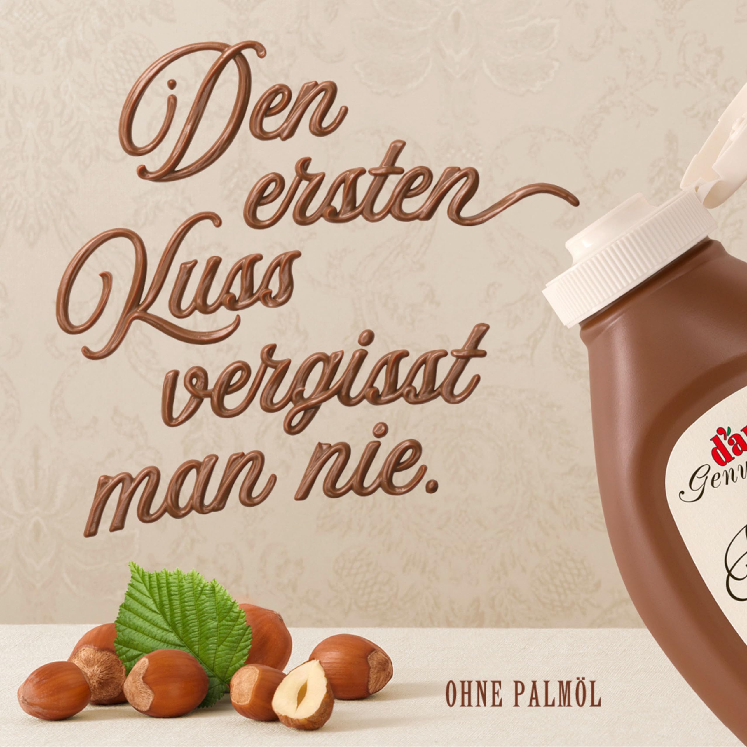 Darbo Haselkuss Nougatcreme | 6x320g Vorteilspack | Köstliche Haselnusscreme in praktischer Dosierflasche | Fein-cremige Konsistenz für Brot, Crêpes, Milchreis, Müsli, Kuchen & Eis