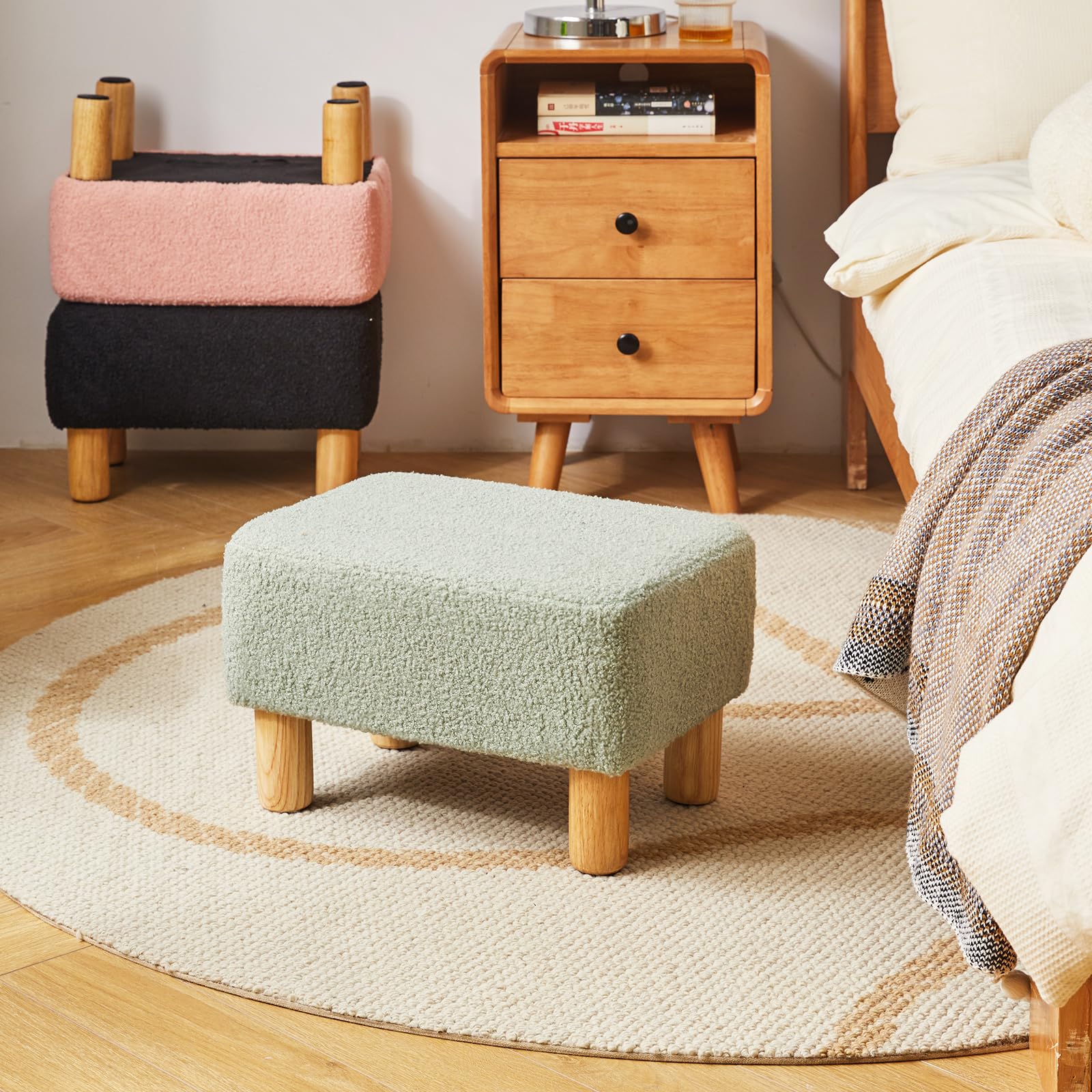 YMYNY Petit Pouf Ottoman, Repose-Pieds, Ottomane Rectangulaire avec Pieds en Bois Stable, Matériau Teddy, Tabouret Bas, Tabouret de Canapé pour Salon, Chambre à Coucher, 42 × 29 × 24CM Vert HBD030GR