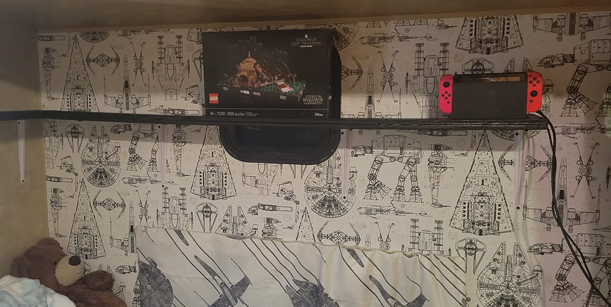 8/mo Finance RoomMates RMK11063WP Star Wars Dark Side Peel and Stick