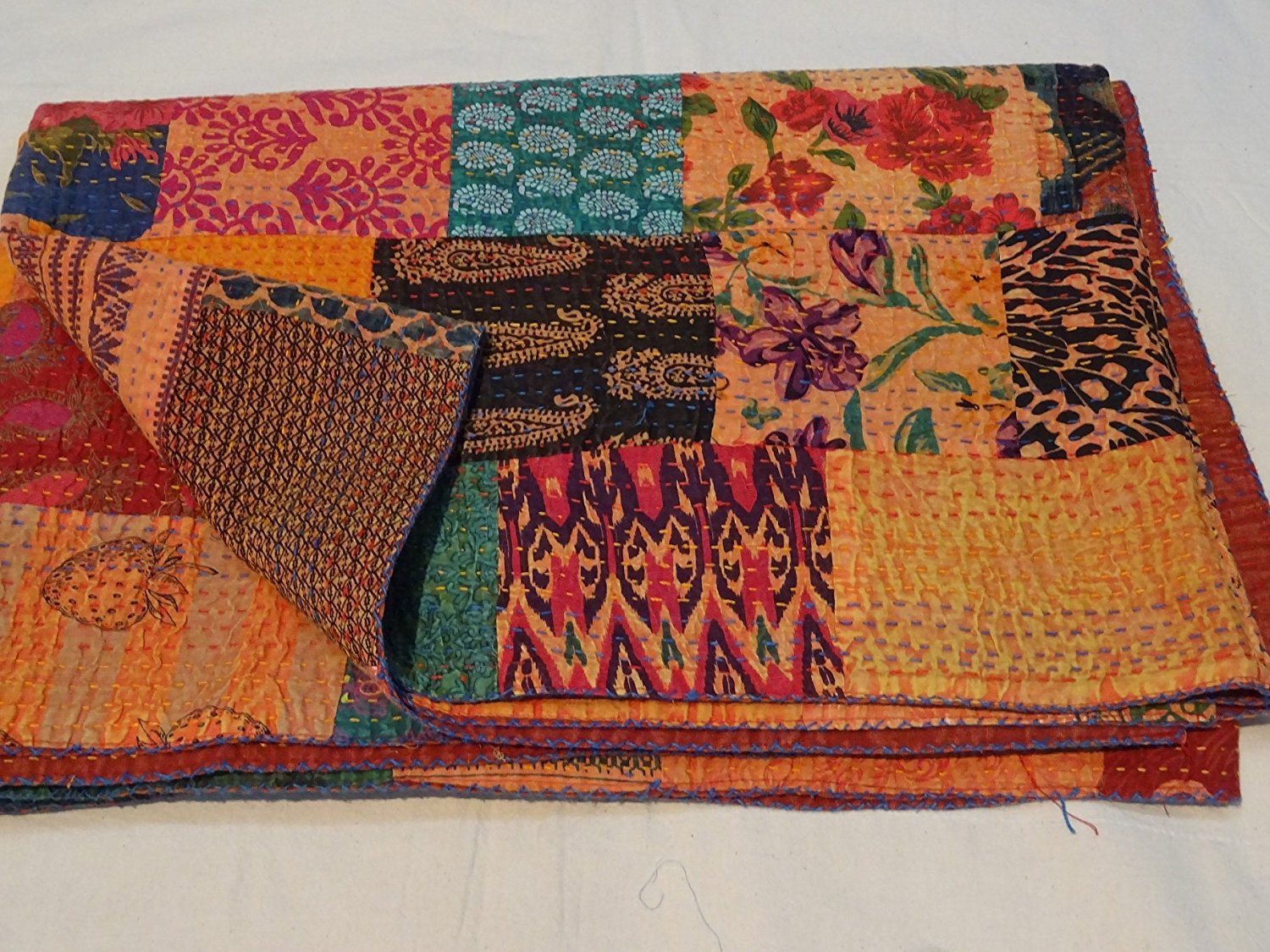 Couvre-lit Kantha indien haut de gamme fait main en patchwork de coton multicolore