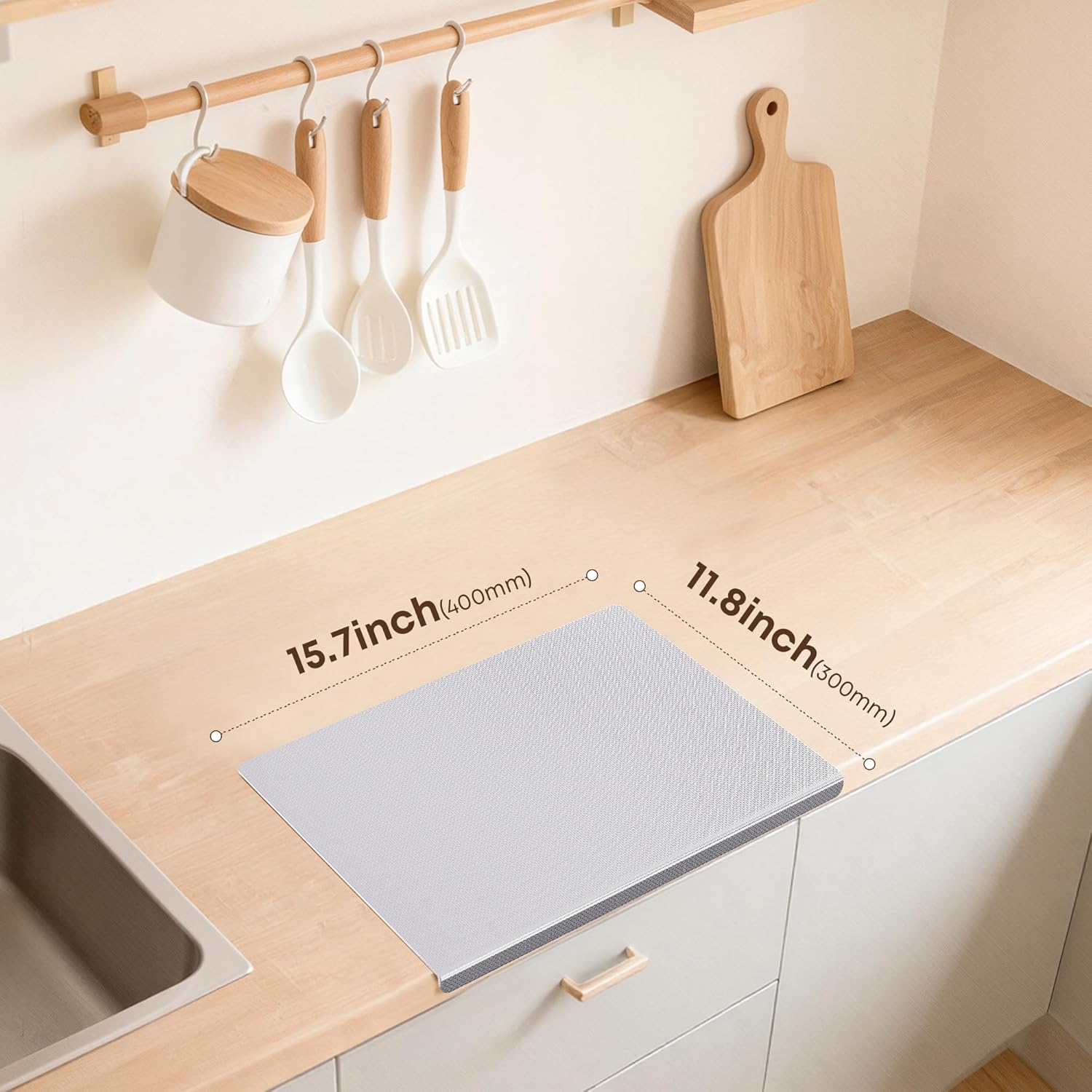 KORVOS Stainless Steel Cutting Board, 15.7"L x 11.8" W Heavy Duty Steel Chopping Boards for Kitchen, Metal Cutting Board with Lip&Non-slip pad, New Textured Against Scratches Surface, Easy To Clean