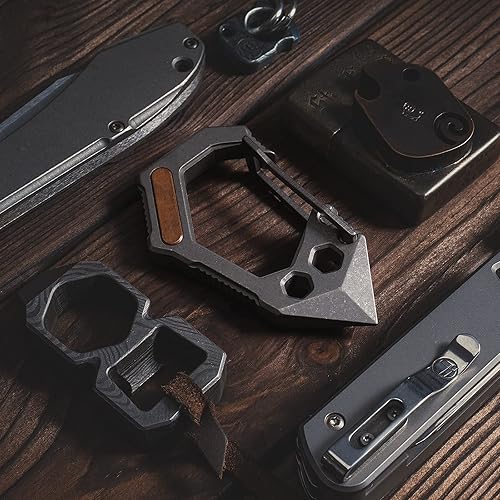Miniatura 6 de KeyUnity KU02 Titanium EDC 7 en 1 Mosquetón multiherramienta, llave, destornillador de broca, abrelatas, barra de palanca, combo de destornillador
