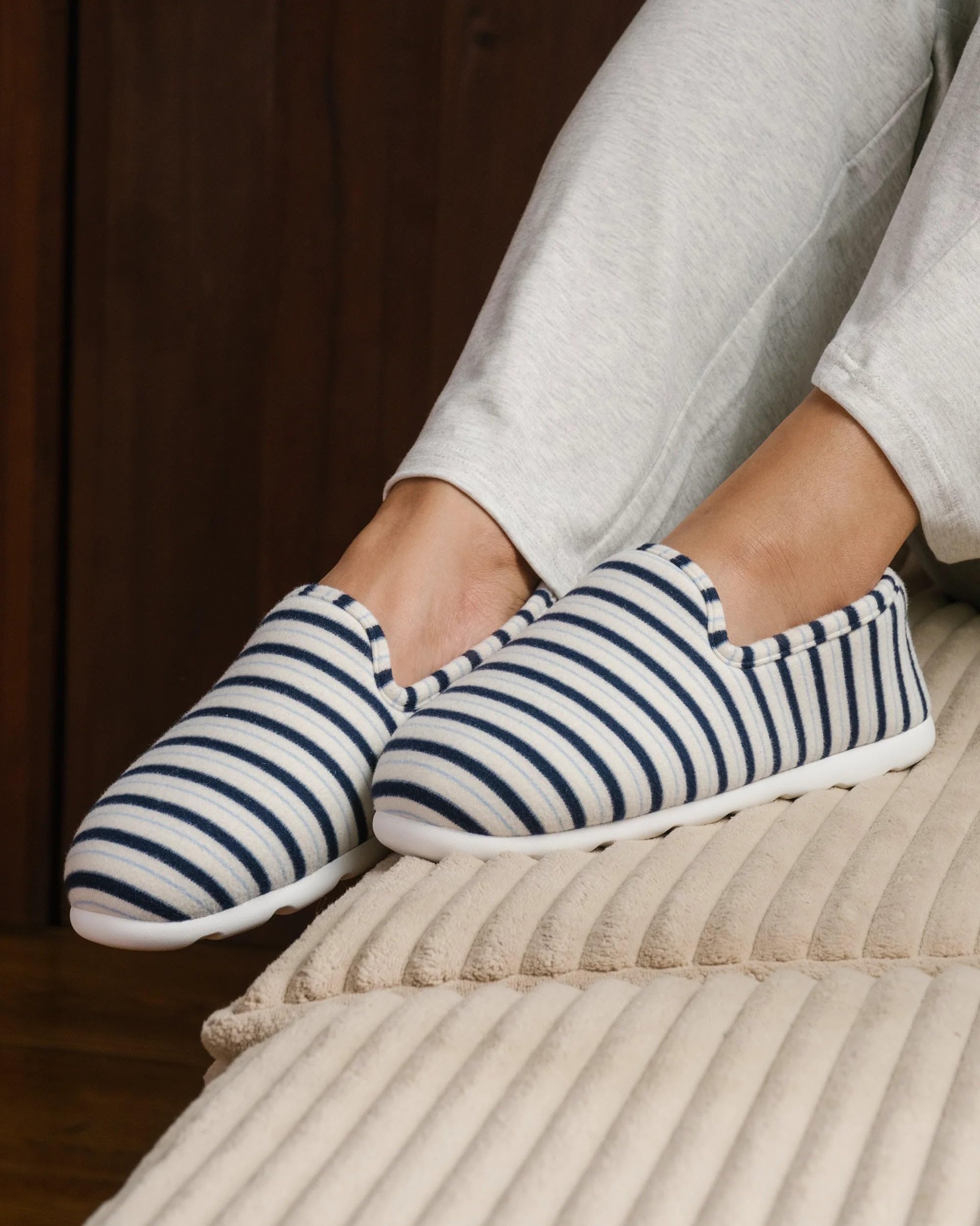 Isotoner Zapatillas Charentaises - Plantillas ergonómicas muy cómodas para mujer, de jersey orgánico, color azul