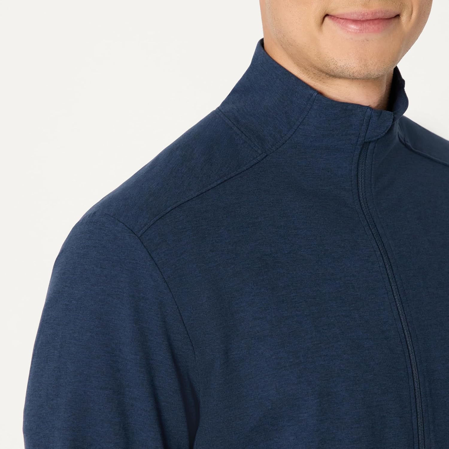 Amazon Essentials Men's Athletic Soft Performance Lightweight Zip Up Gym Workout Jacket, Moisture-Wicking, 4-Way Stretch