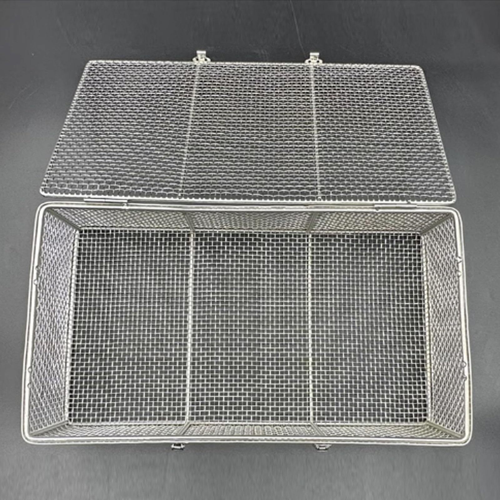Cesta de operación para instrumentos médicos con tapa, bandeja de malla de acero inoxidable para hospitales y clínicas dentales, diseño duradero con pestillo