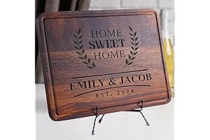 Personalized Bread Warming Basket: A Housewarming Treat