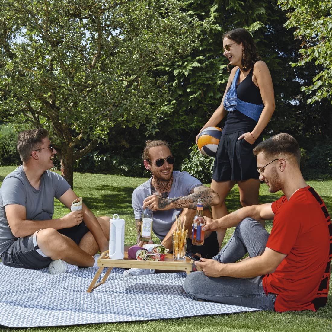 Hama 2in1 Bluetooth-Lautsprecher-Set Twin 3.0 wasserdicht 30W (teilbares Speaker-Set kabellos, 2 tragbare Bluetooth-Boxen, schwimmende Musikbox wasserfest IP67, 10h Akku, True Wireless Stereo) weiß