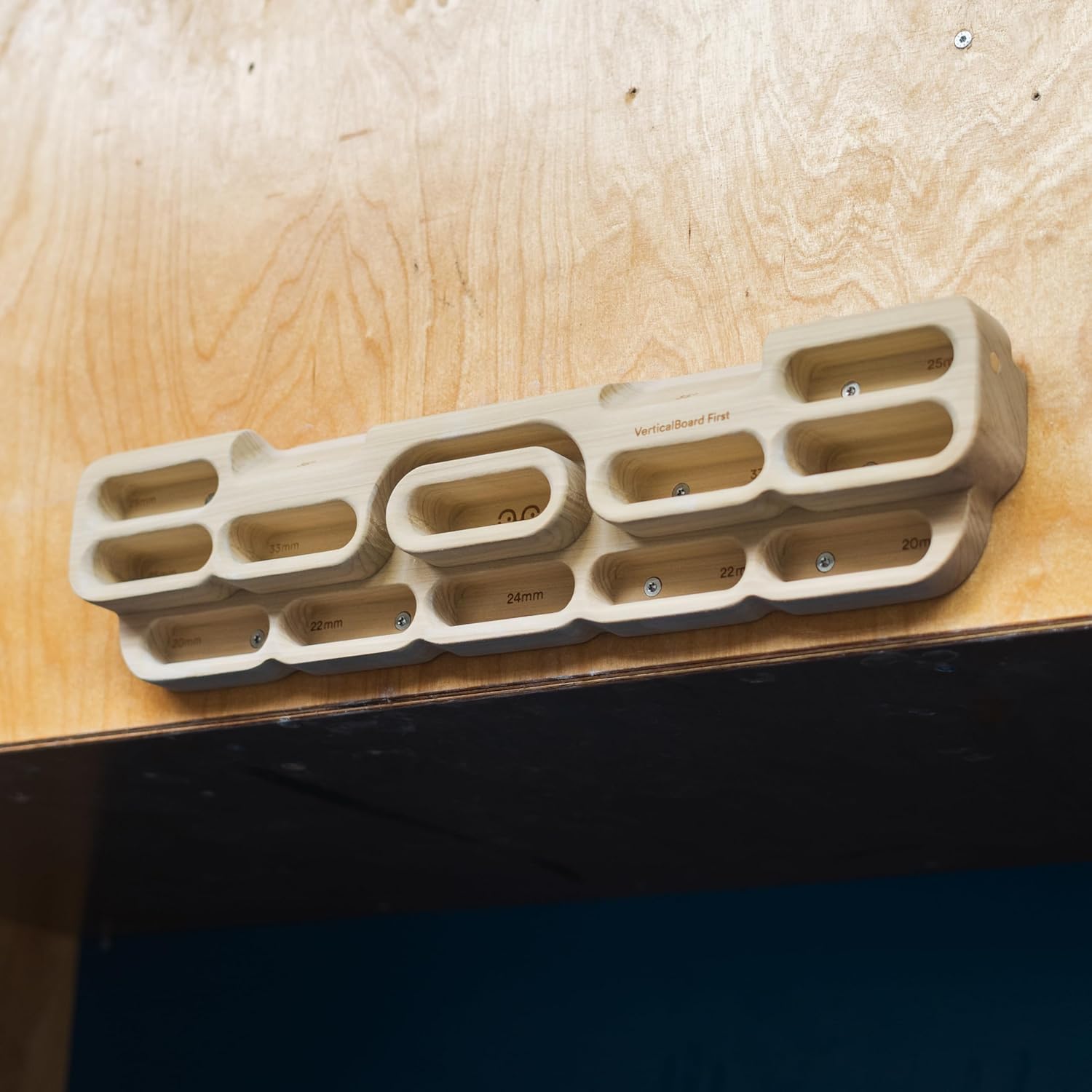 Hangboards for Rock Climbing