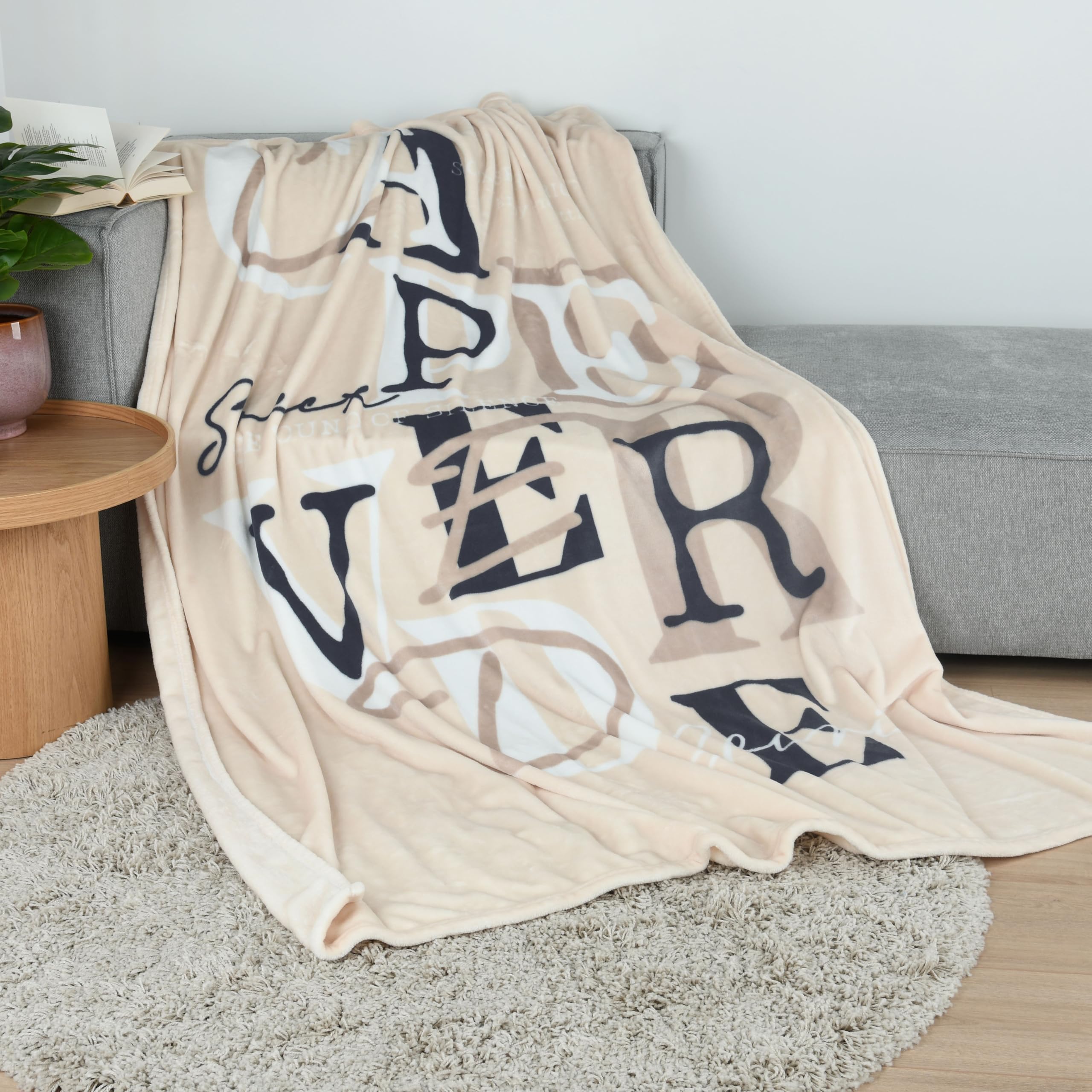 SOCCX Wellsoft-Flauschdecke, 150 x 200 cm, 100% Polyester, Mehrfarbig