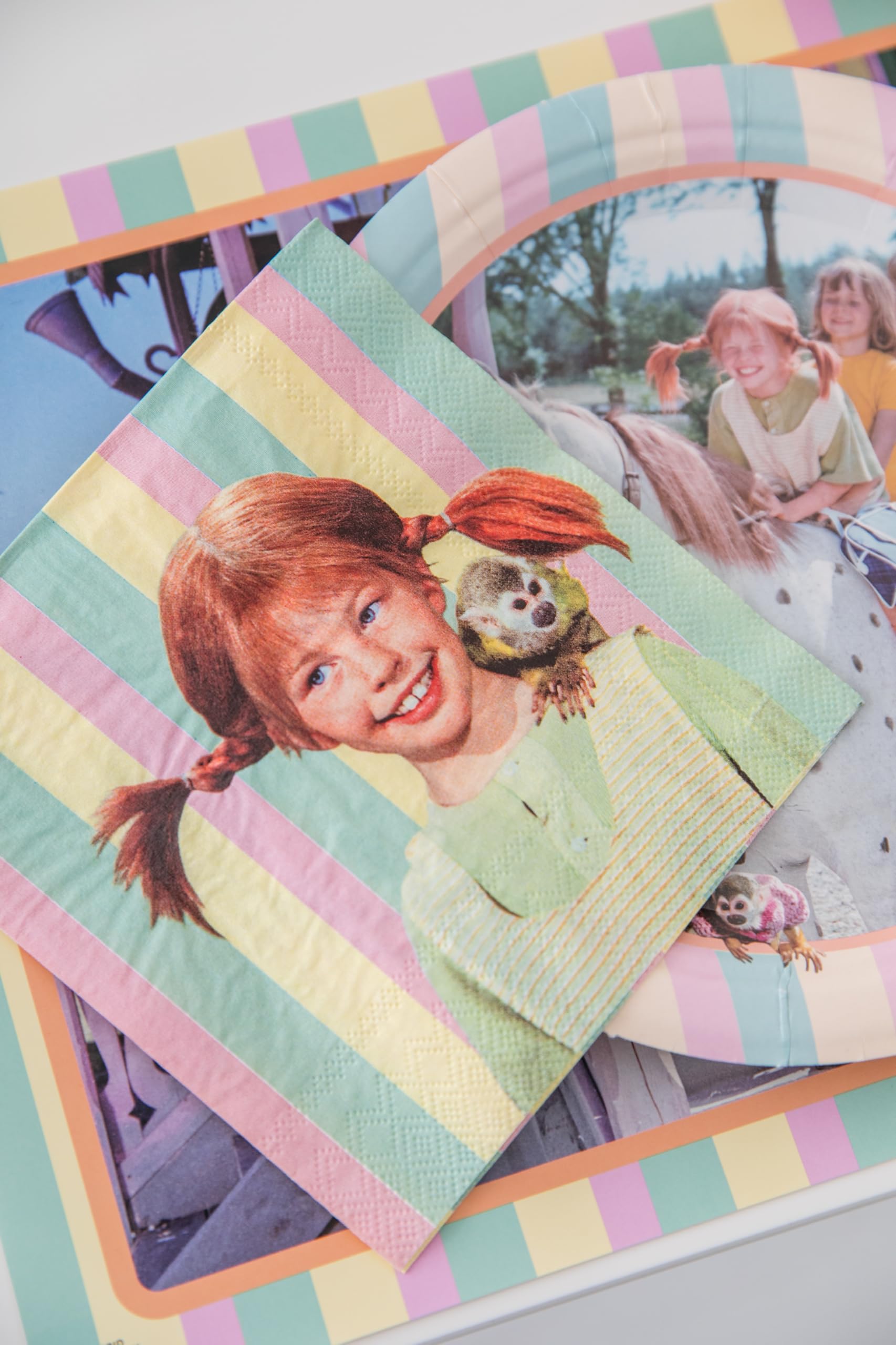 Pippi talerz do pończoch 8 sztuk // urodziny dziecka Pippi długie pończochy // akcesoria imprezowe Pippi