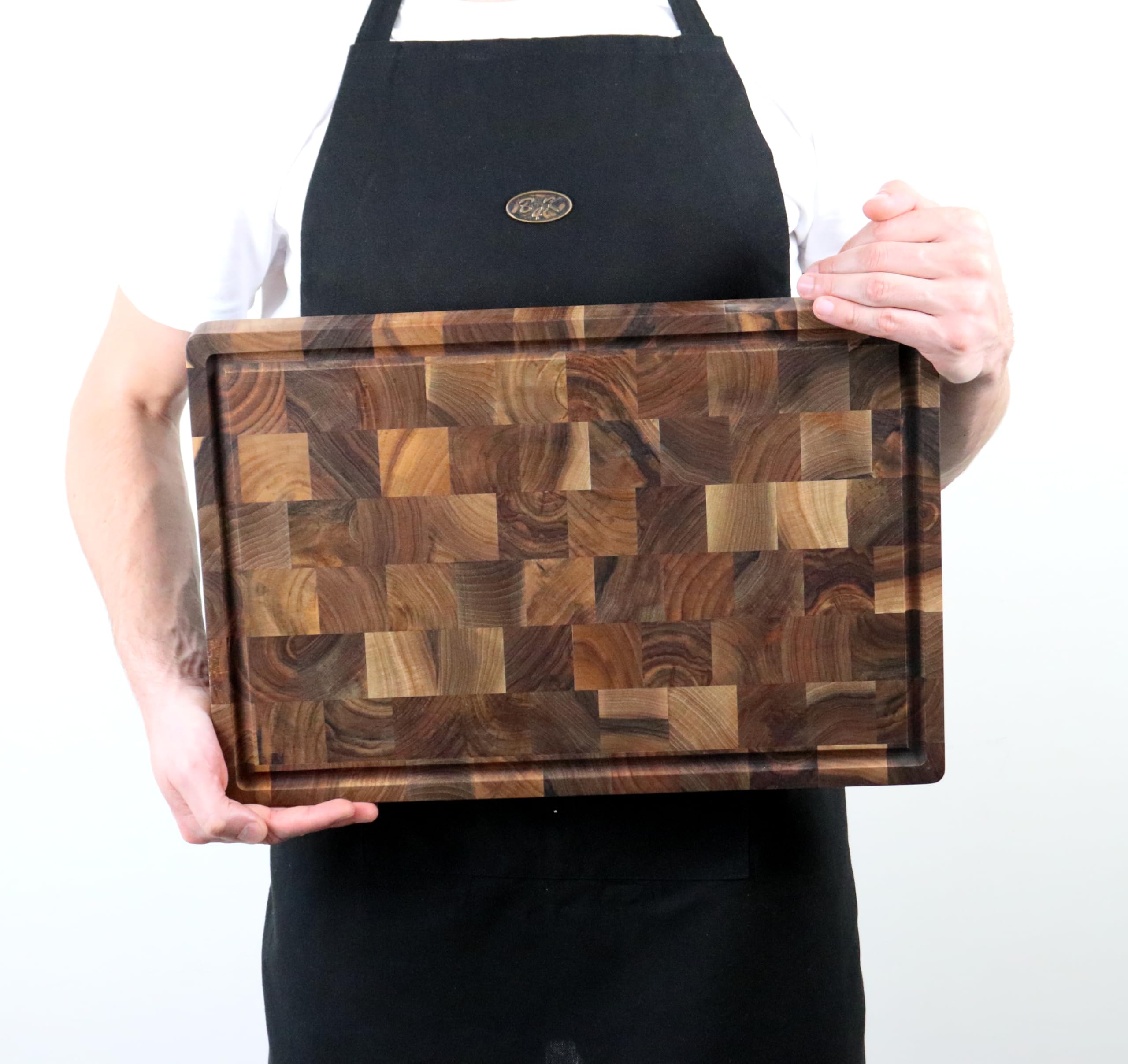 B4K Küchenbrett 45x30x4cm aus Massivem Walnussholz Stirnholz | Mit Ständer, Antibakteriell, Mit Griffen, Silikonfüße, Saftrille