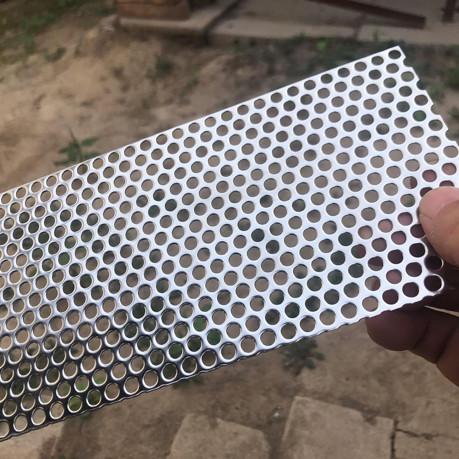 Lamiere forate Lamiera perforata in acciaio inossidabile 304, spessore 0,8 mm, maglia 1-10 mm, argento, dimensioni multiple(3mm Mesh,35x35cm)