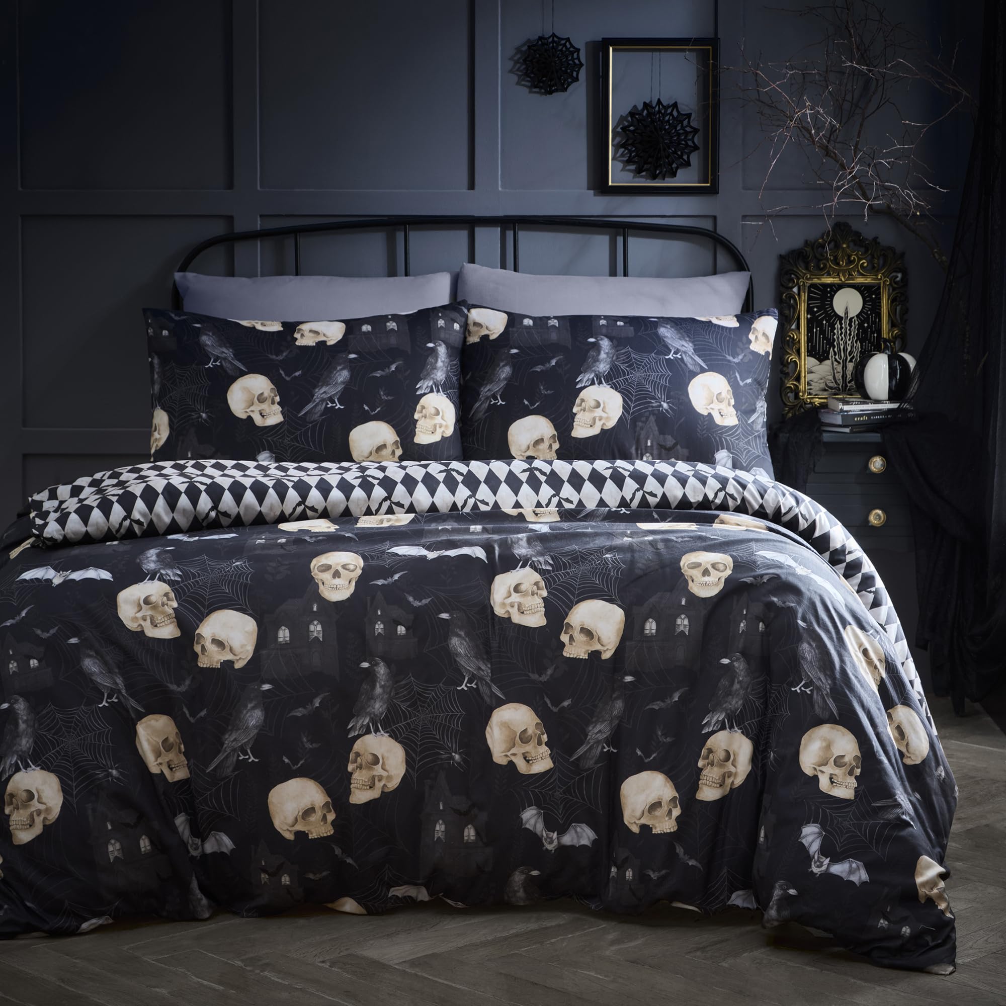 Fusion Gothic Skulls Halloween Duvet Cover Set Single 140 x 200cm – Grey Polycotton Easy Care Bedding with Skull Print, Includes 1 Pillowcase