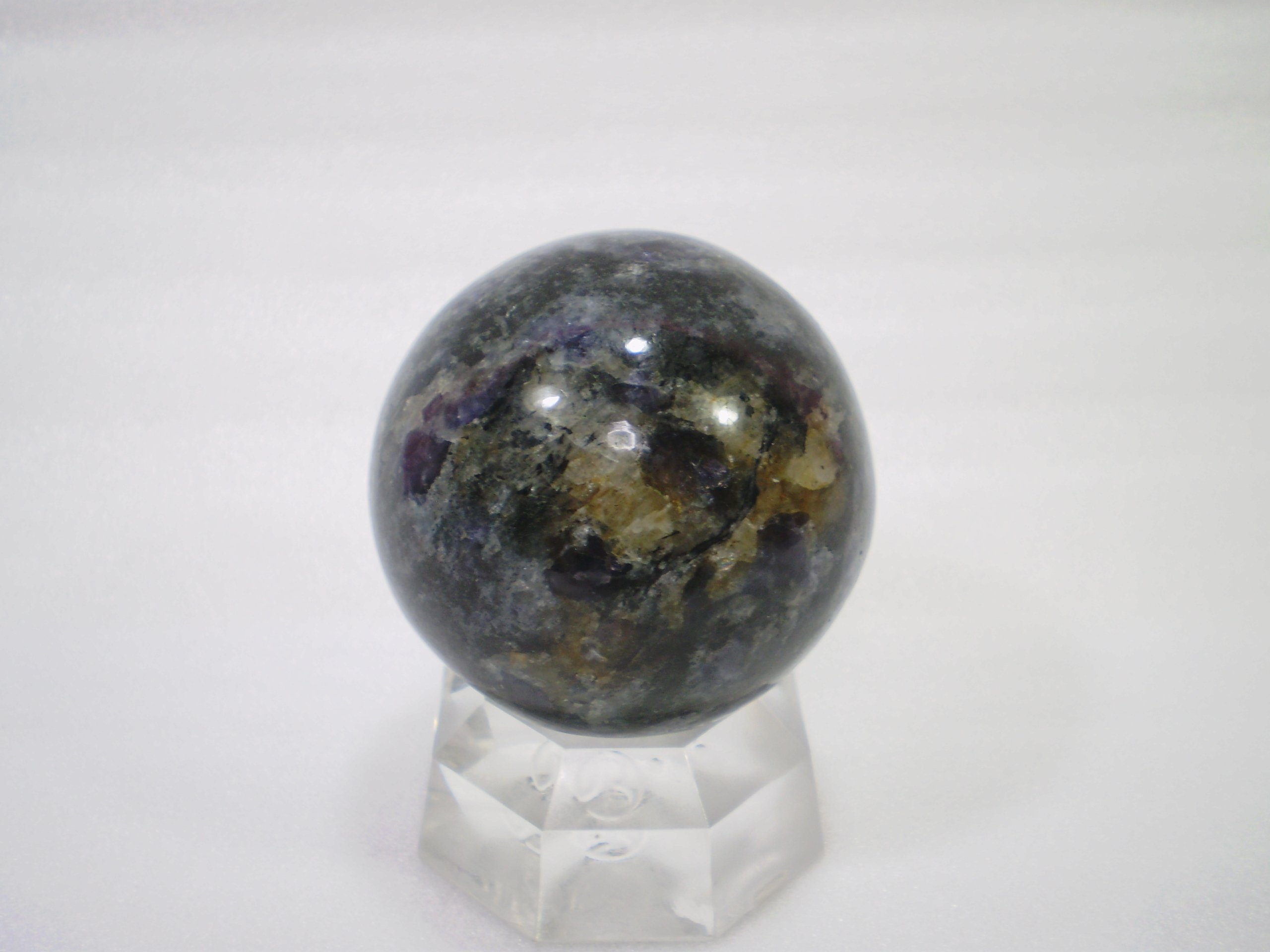 Amazon.co.jp: アイオライト（菫青石）希少原石丸玉 （スフィア