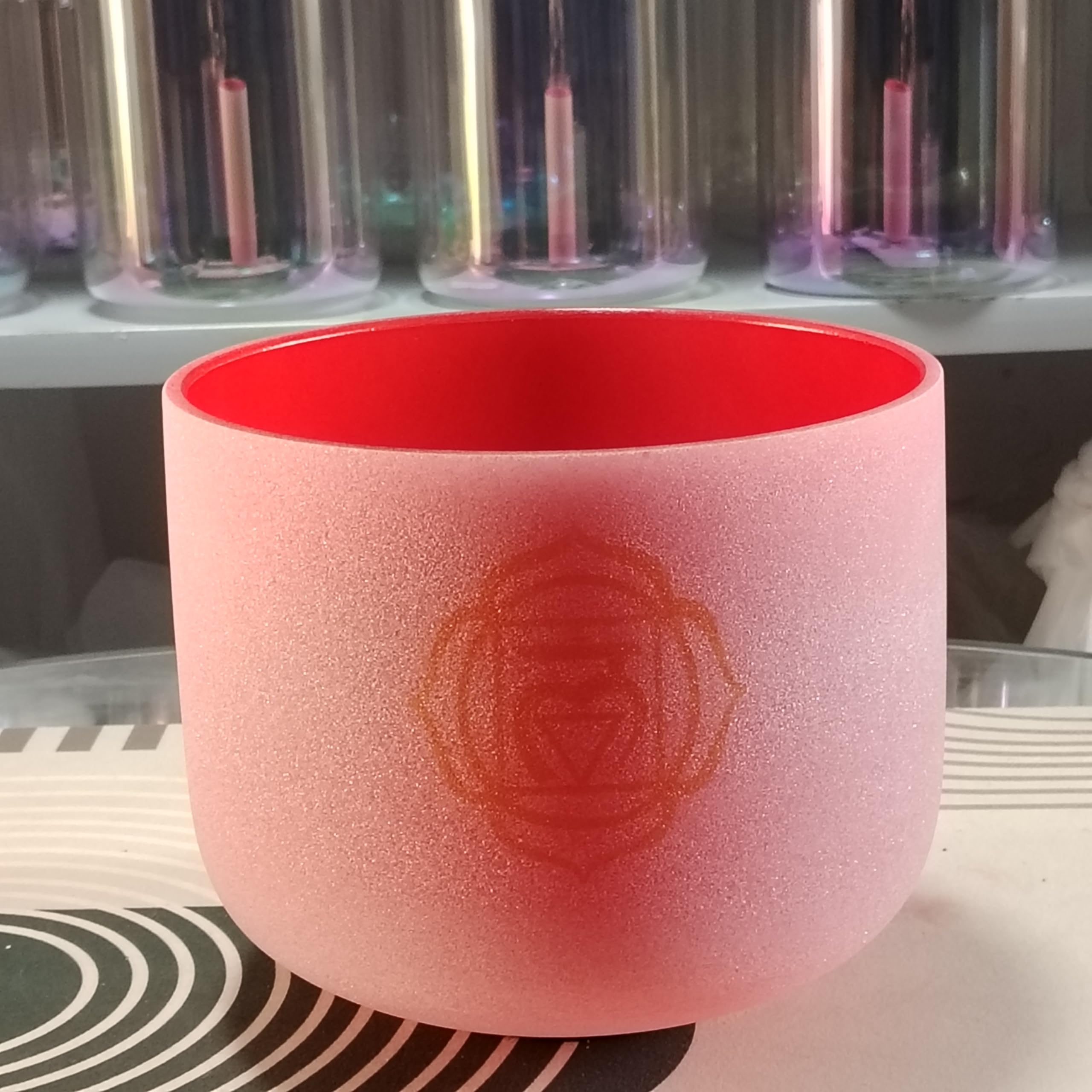 Cuenco de cristal de cuarzo para meditación, yoga y relajación, color rojo esmerilado, 432 Hz, 432 Hz