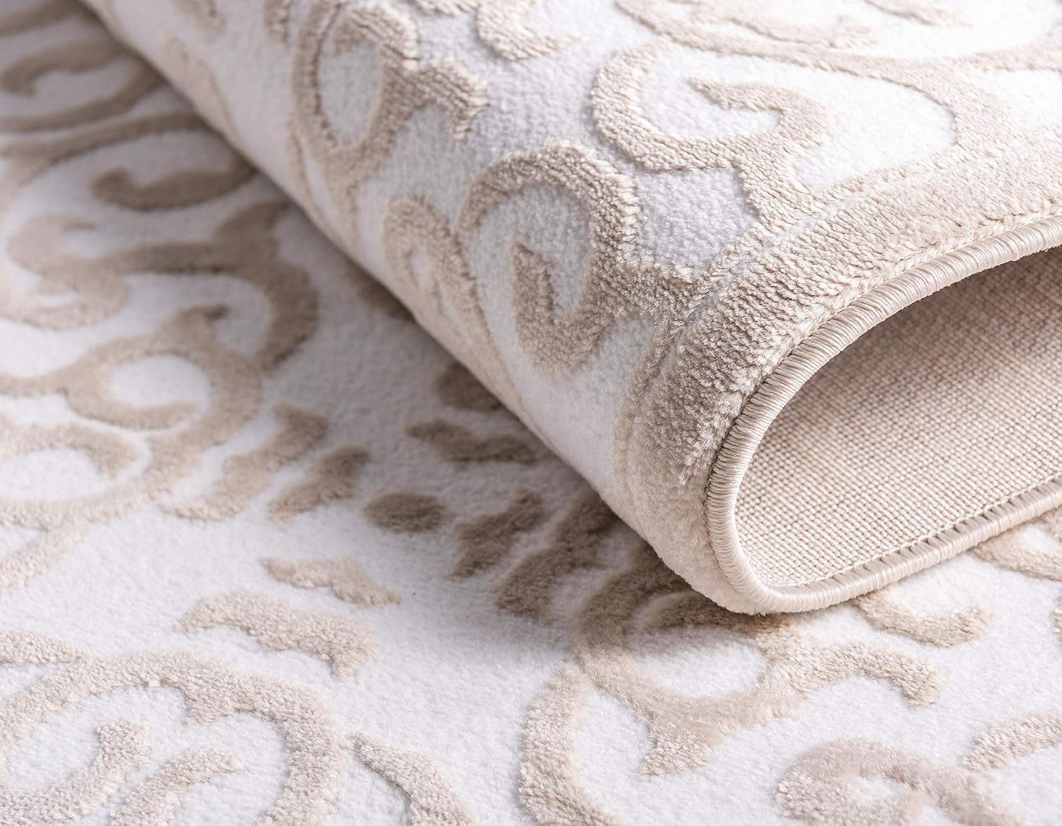 Unique Loom Rushmore Collection Area Rug - Johnson (5' 1" x 8' Rectangle, Snow White/ Beige)