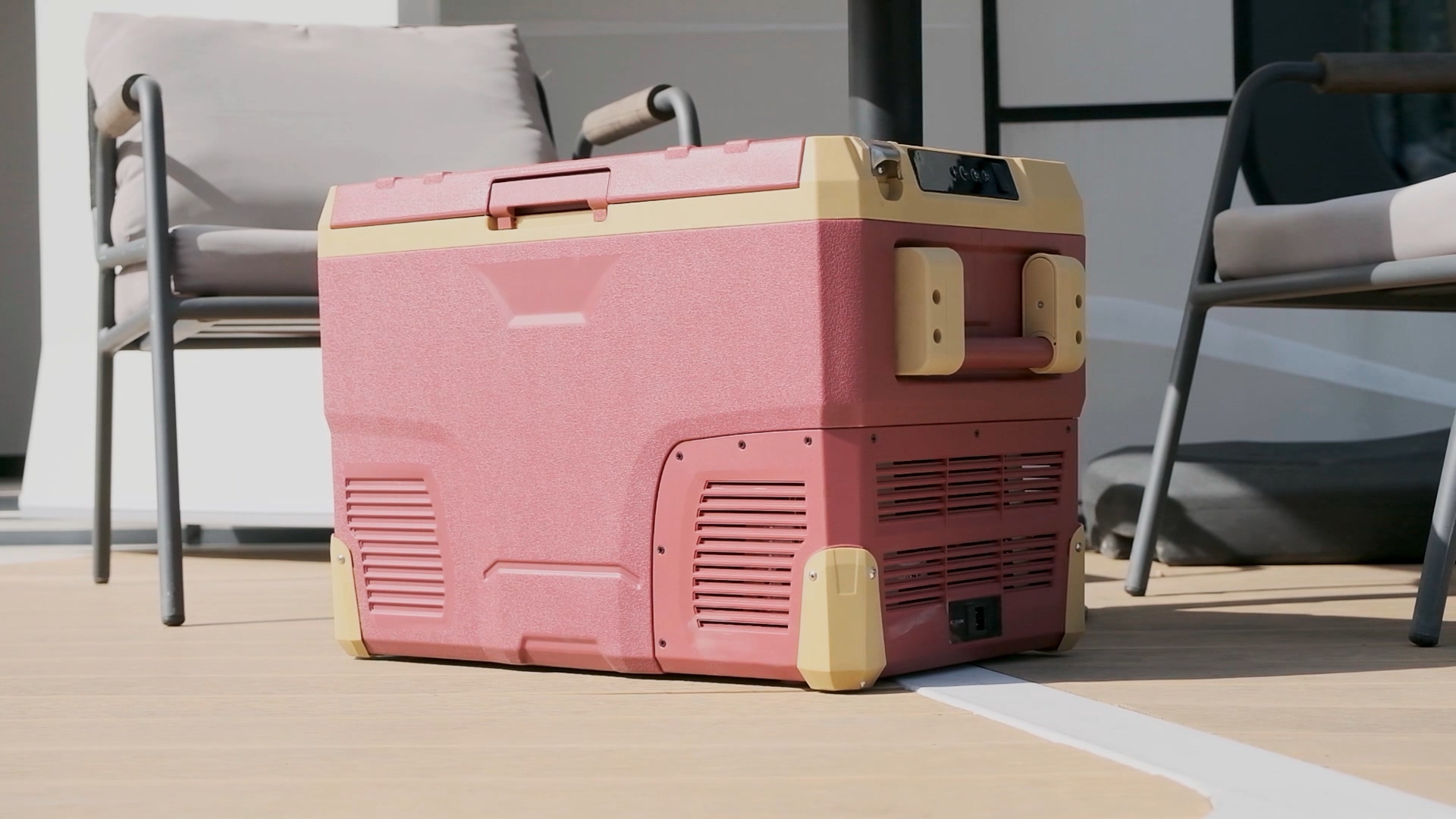 Amazon.com: Alpicool IR42 Portable Fridge 12 Volt Car Refrigerator