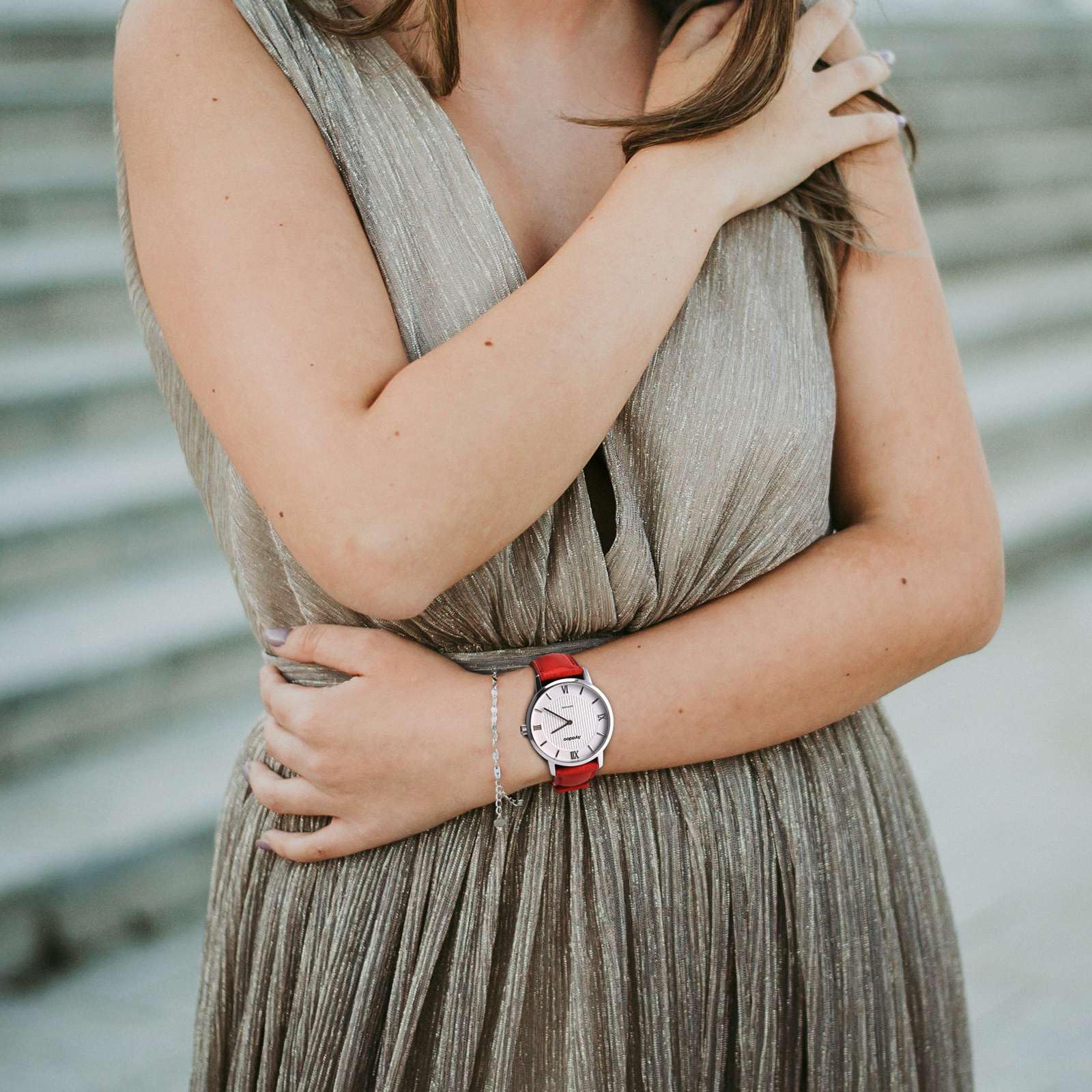 Ayadoo 22mm Italian Leather Watch Band, Classical Red Leather Watch Strap with Silver Buckle for Men and Women