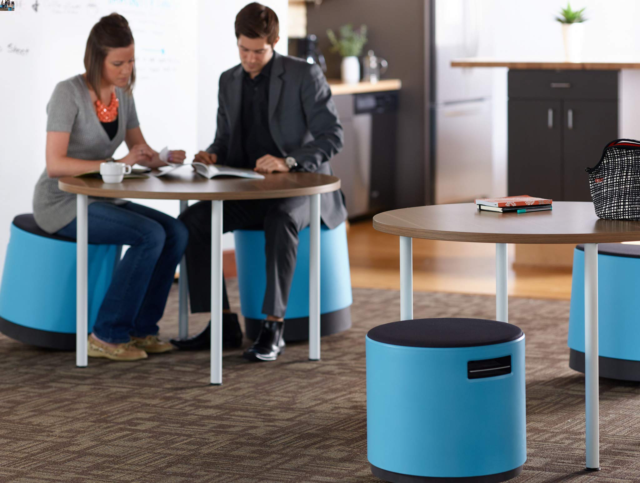 Amazon.com: Steelcase Turnstone TSBUOY Seating, Blue