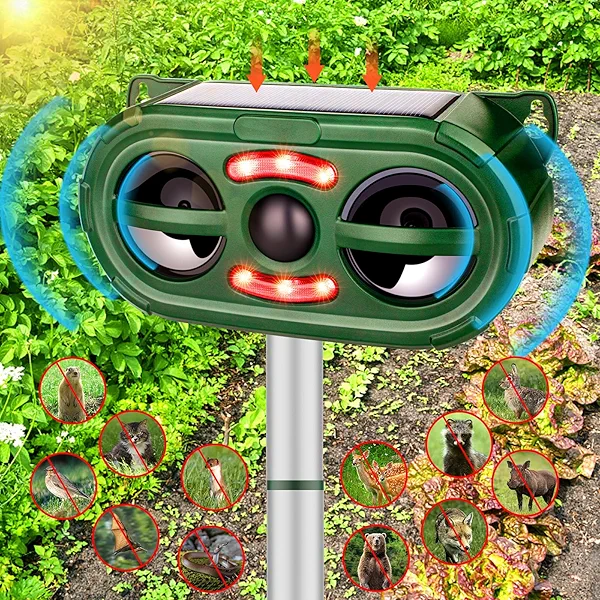 JNKNT Animal Repellent Outdoor,Solar Pest Animal Repellent Outdoor,Squirrel Repellent,Racoon Repeller,Effective Deer Repellent Devices with Motion Sensor & Flashing Light (1 Pcs)