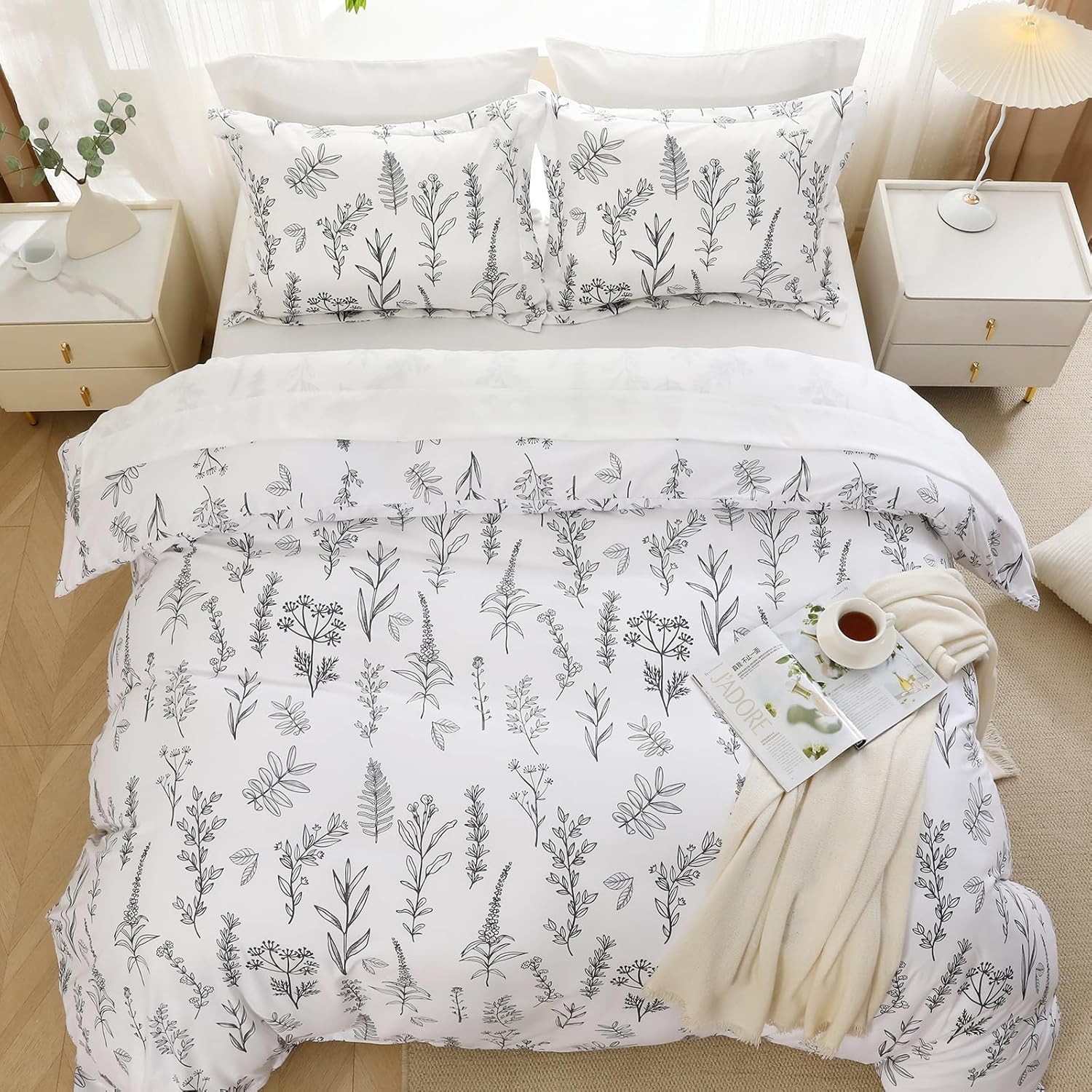 MUXHOMO Floral Duvet Cover Set 3 PCS White Leaves Full+ Mattress Protector Full
