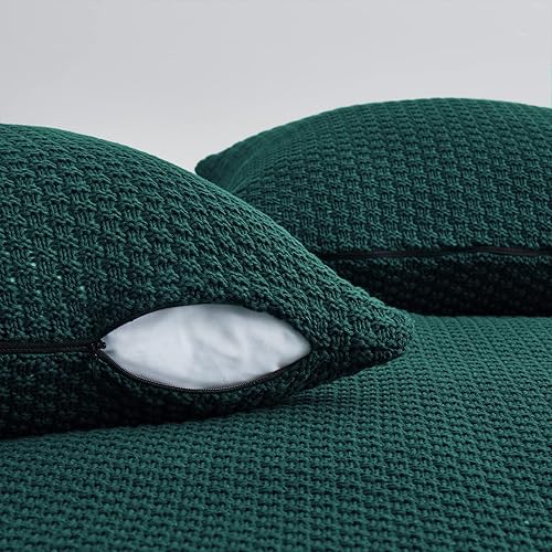Miniatura 4 de TREELY Juego de 3 mantas de punto verde oscuro, mantas de punto cálidas de 50 x 60 pulgadas y 2 fundas de almohada cuadradas de 18 x 18 pulgadas,