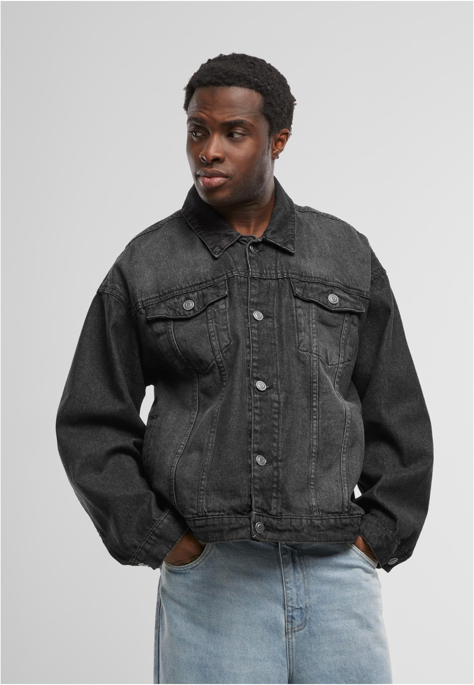 Build Your Brand Męska kurtka dżinsowa Heavy Ounce Boxy Denim Jacket, męska kurtka dżinsowa o kroju bokserskim, rozmiary S - 5XL, Black washed, 4XL
