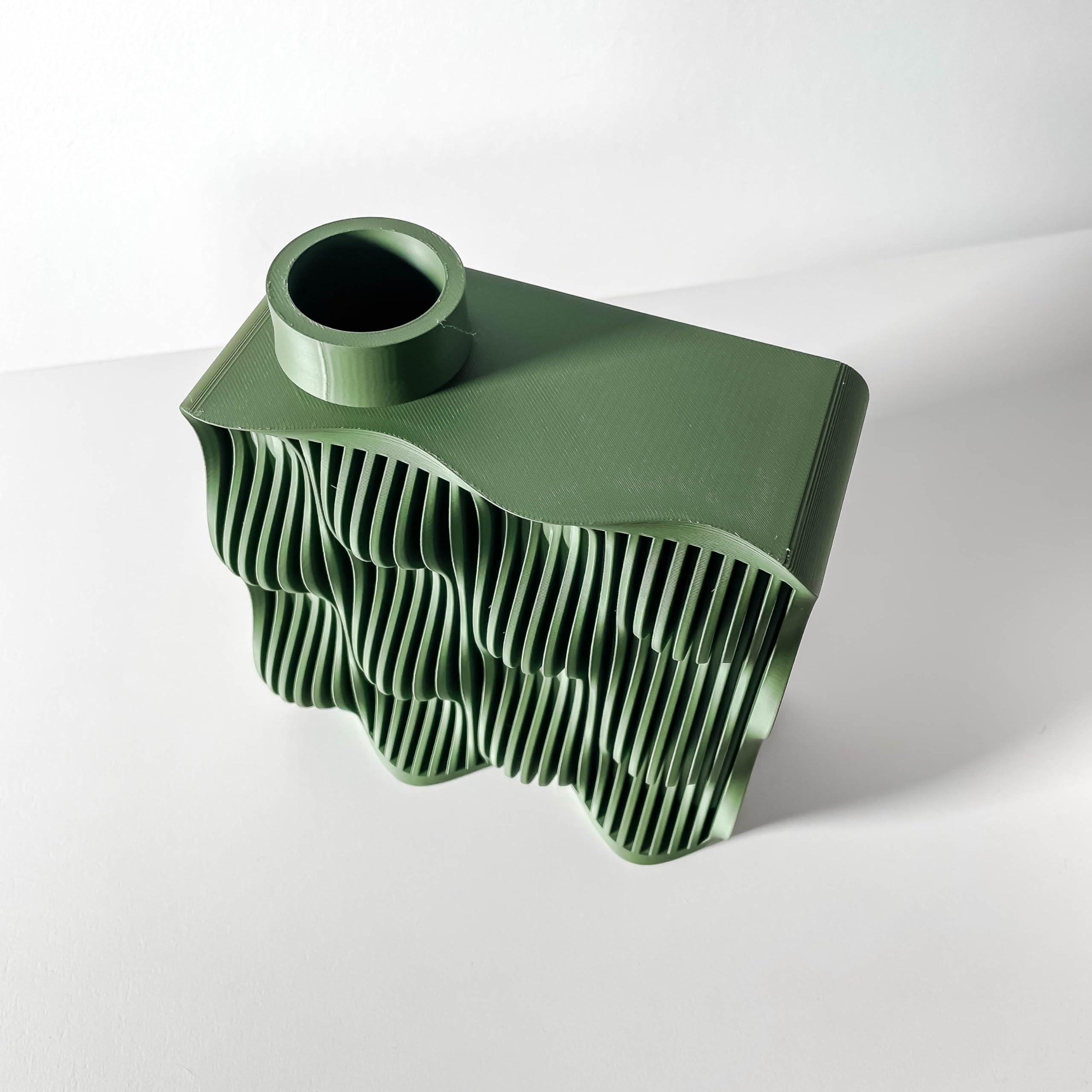 Tafunker Green Plastic Vase with Wavy Pattern, Living Room Ornaments Vase, Dry flower vase (Warm Gray, M)… - Image 3
