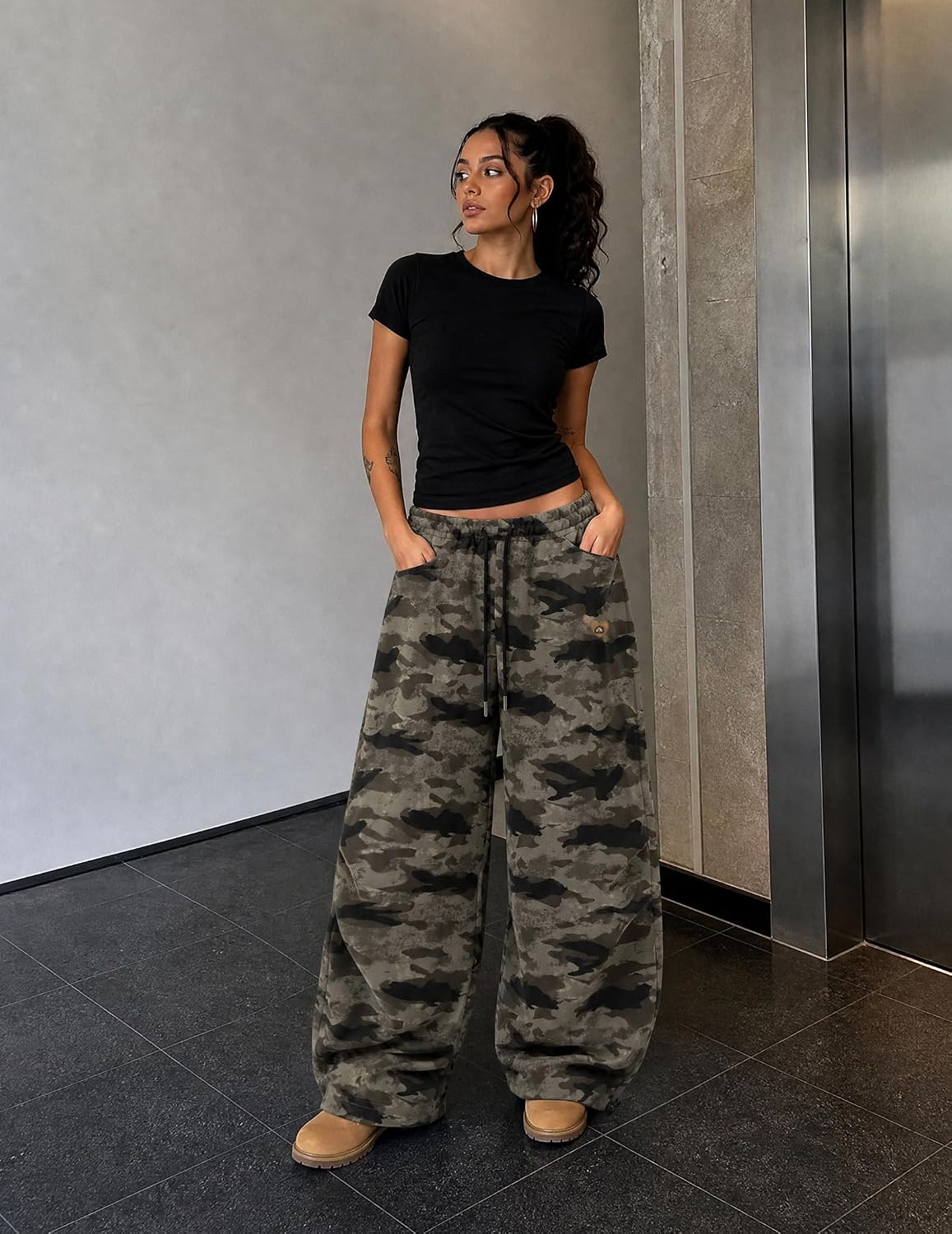 Aelfric Eden Womens Baggy Barrel Sweatpants Mens Camo Wide Leg Sweatpants Unisex Y2k Streetwear Vintage Pants Trousers