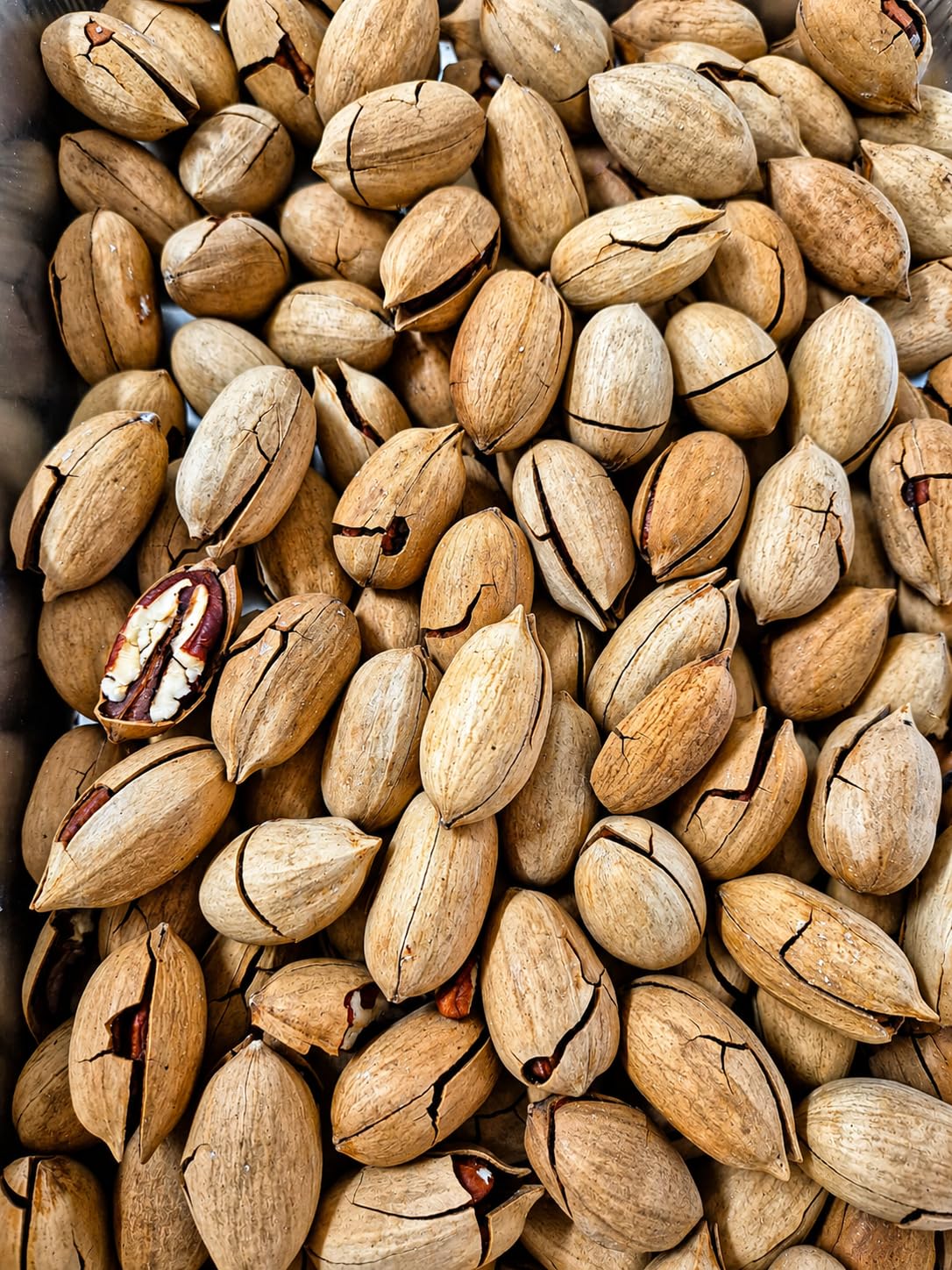 Noci Pecan In Guscio Aromatizzate 1Kg Varianti Al Caffè O Alla Vaniglia Snack Gourmet Tostato Frutta Secca Premium Croccante Ideale Per Aperitivi Relax (Noci Pecan In Guscio Alla Vaniglia 1Kg)