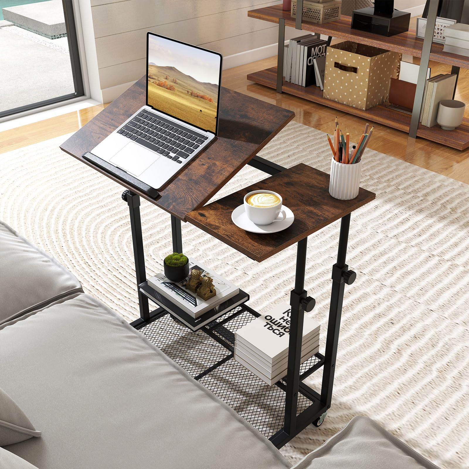 COSTWAY Tavolino da Divano e Letto, Tavolo Regolabile in Altezza con Ruote Bloccabili, Piano Inclinabile e Mensole Portaoggetti, Mobile Versatile per Salotto, Camera da Letto