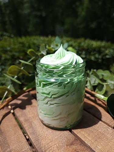 Miniatura 3 de Coconut Lime Whipped Body Butter This Body Butter is rich in the tropical scent of Creamy Coconut and Lime also rich in texture and silkiness. It