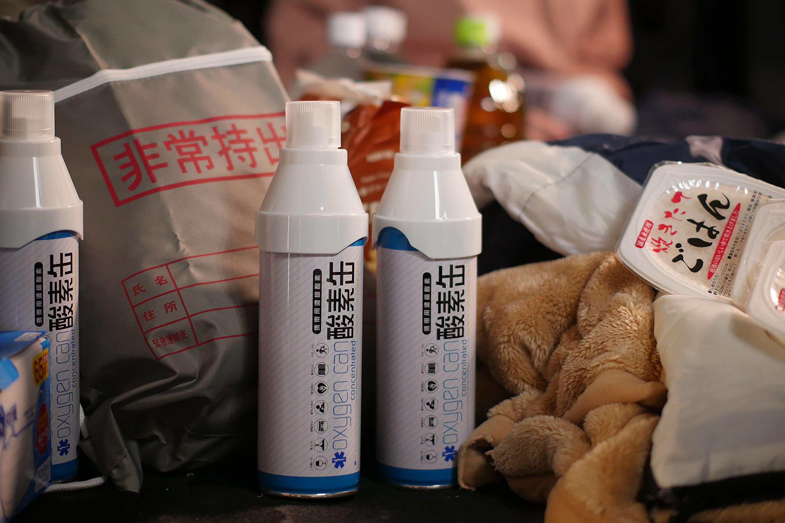 Amazon.co.jp: 5㍑酸素缶2本セット 国内唯一救急救命スターオブライフ