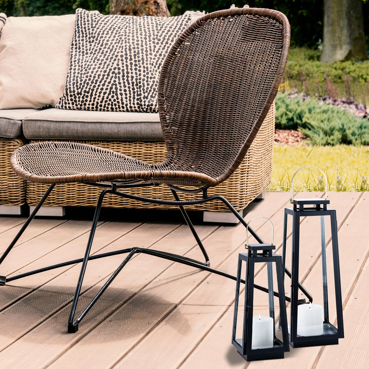 Skandinavisches Gartenwindlicht Eirik edel aus Metall in Schwarz 40 cm