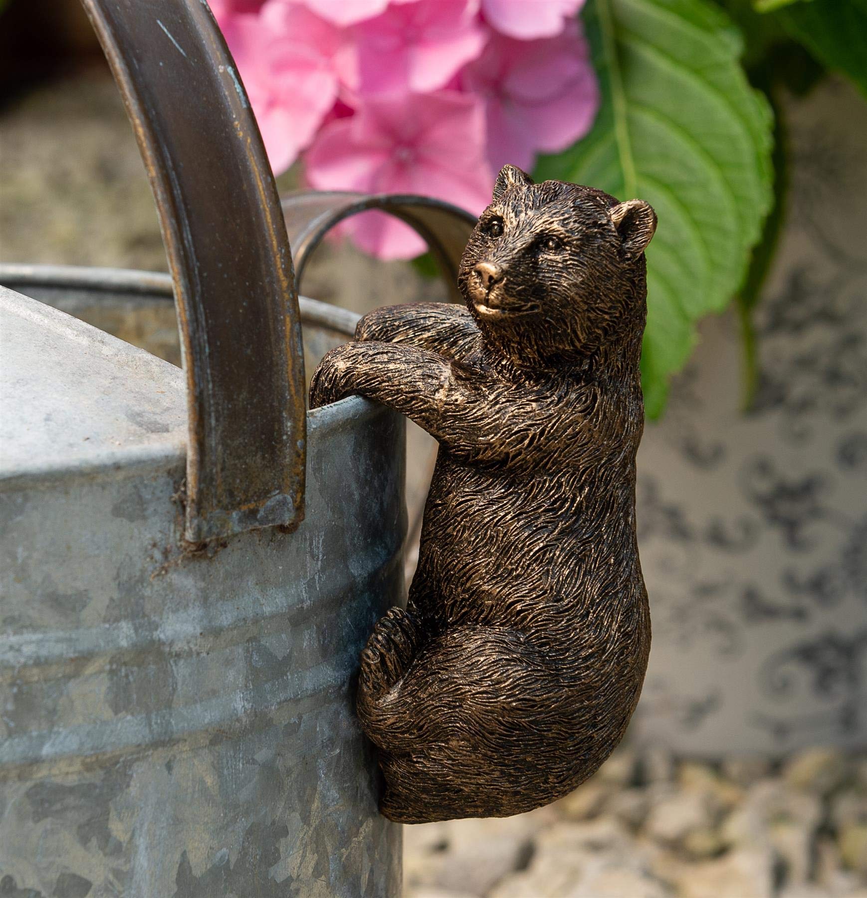 Pot Buddies Bronze Handmade Brown Bear Figure Plant Pot Hanger - Decorative Hanging Garden Ornament - Flower Planter Figurine