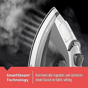 BLACK+DECKER Light N Easy Compact Steam Iron, IR1020S, Stainless Steel Soleplate, Spray Mist, Anti-Drip, Auto Shutoff