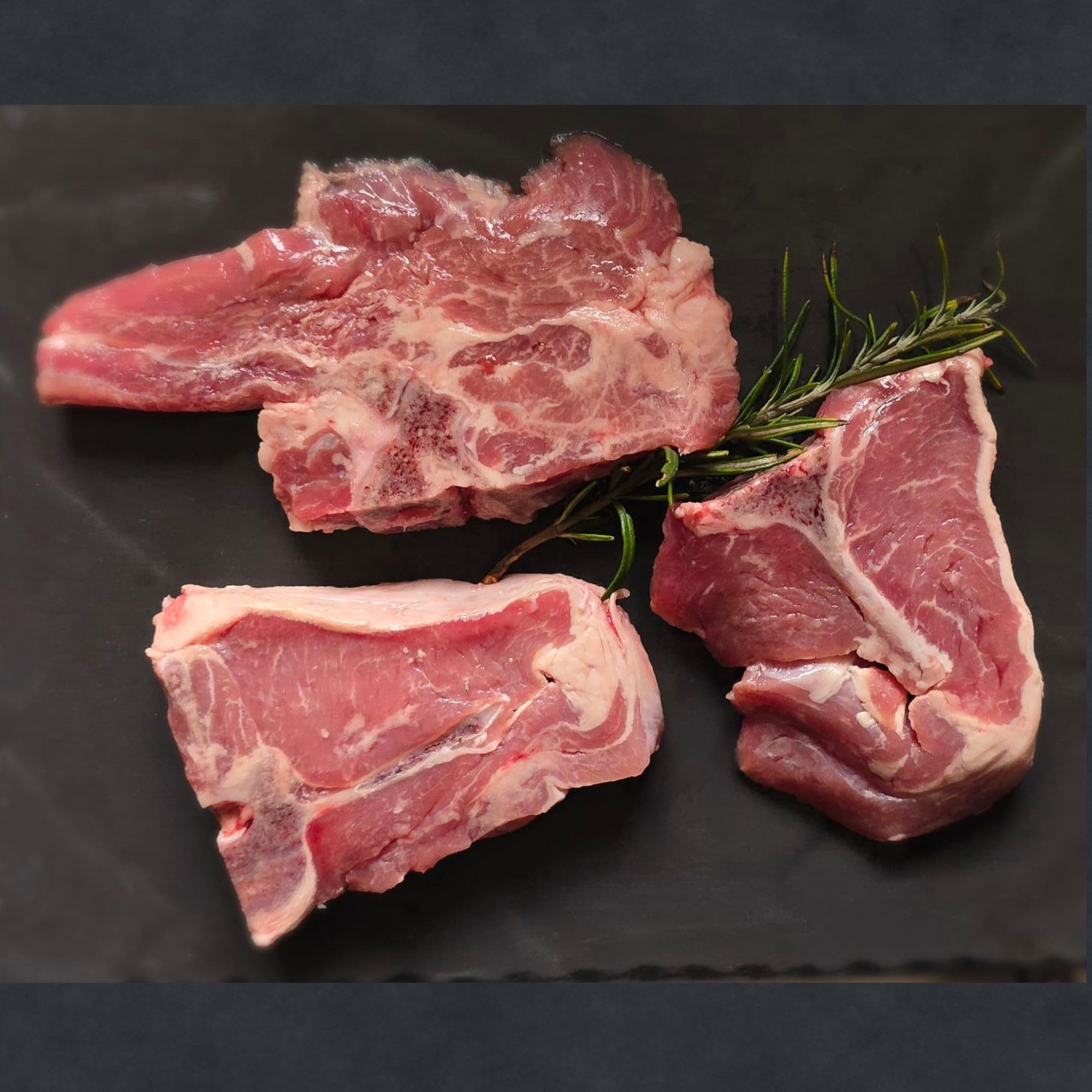 SELECTIV viandes d'exception I Colis Agneau UK : 3 côtes, 2 tranches gigot, 2 pavés, 1 sauté - 1,370kg - UK