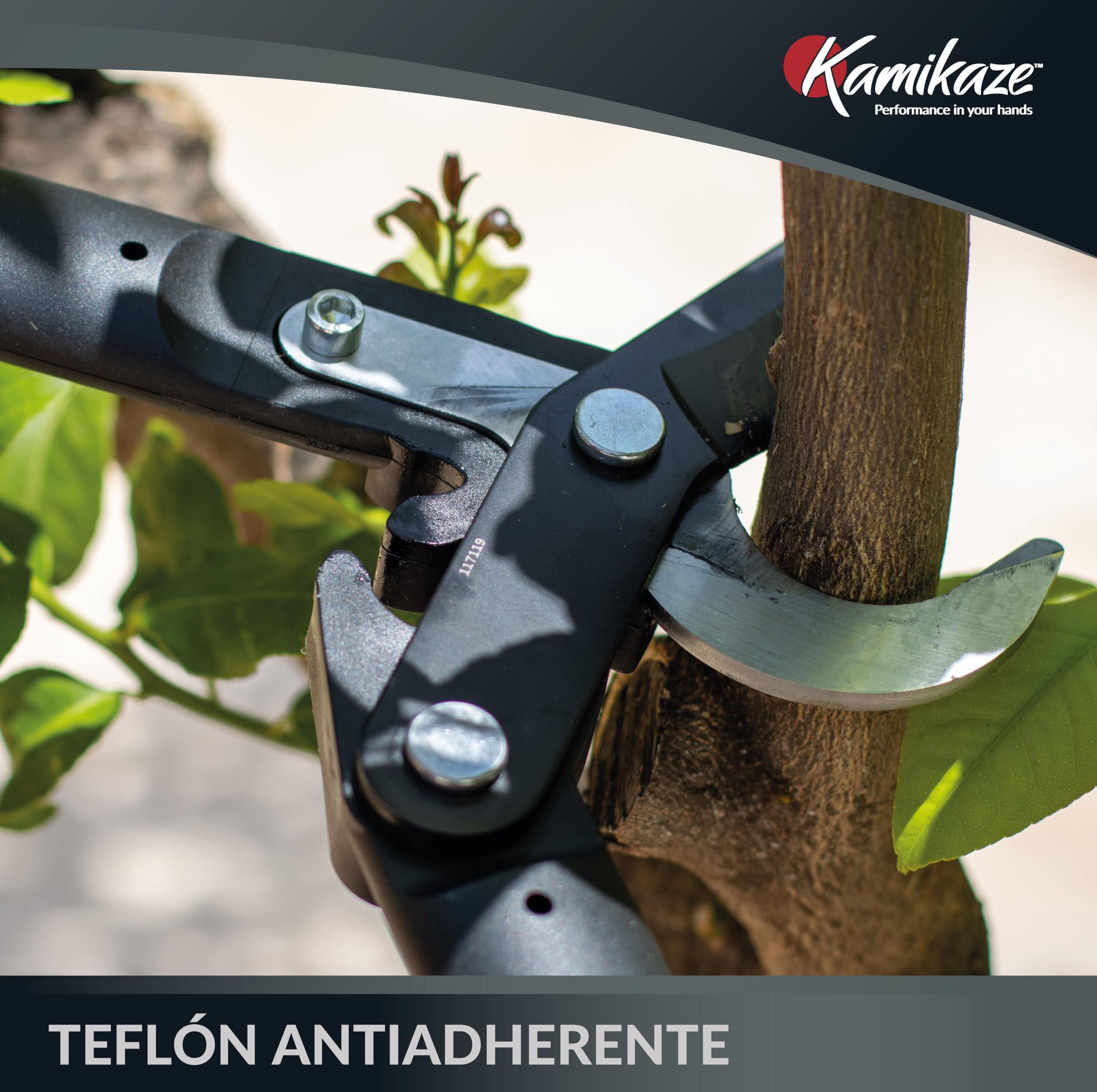KAMIKAZE KM770 Tijera de Dos manos para Poda de Arboles. Corta ramas con Sistema Multiplicador de Fuerza. Tijera de Poda para Madera con Mangos Ergonómicos Ideal para Ramas de 50mm. Longuitud 72cm