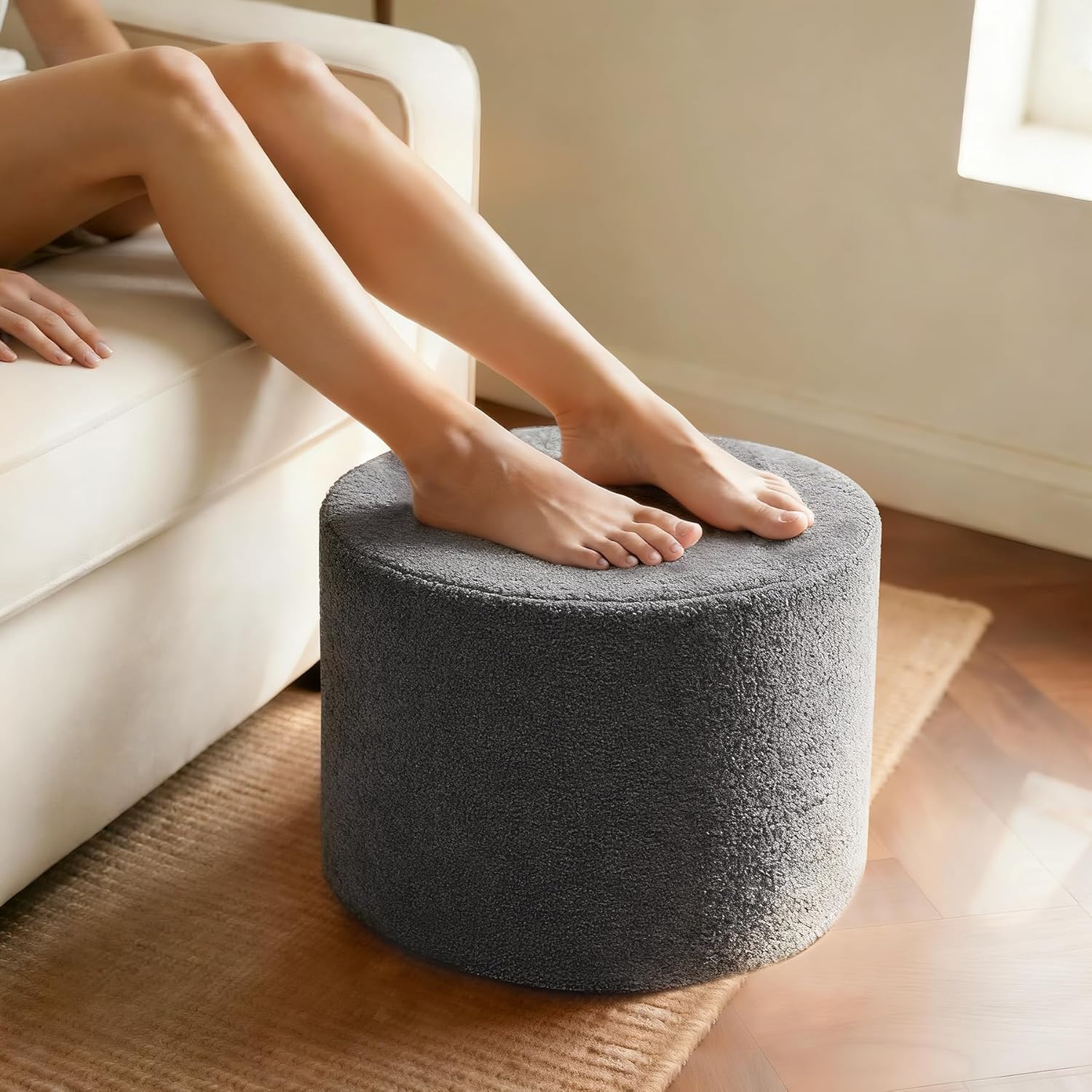 Round Boucle Pouf Ottoman Footrest – Soft & Lightweight Footstool with Full Foam Filling for Living Room, Bedroom Grey