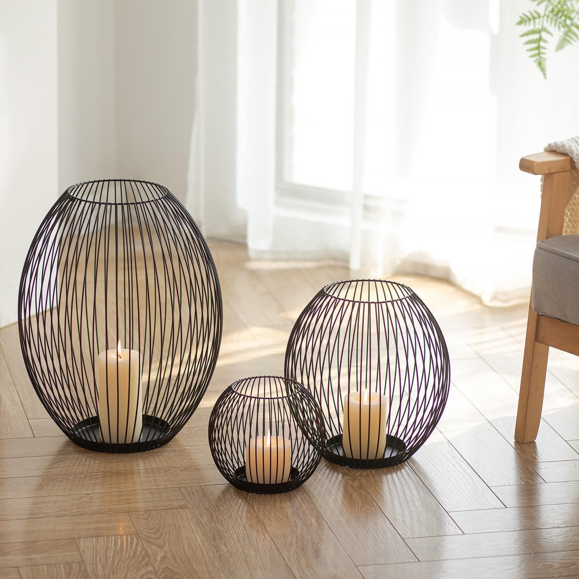 Sziqiqi Windlicht Groß Schwarz Metall: 45/30/15 cm Kerzenhalter Laternen Boden für Stumpenkerzen - Kerzenständer Modern Hoch 3er Set für Home Deko Wohnzimmer Balkon Badezimmer Weihnachten