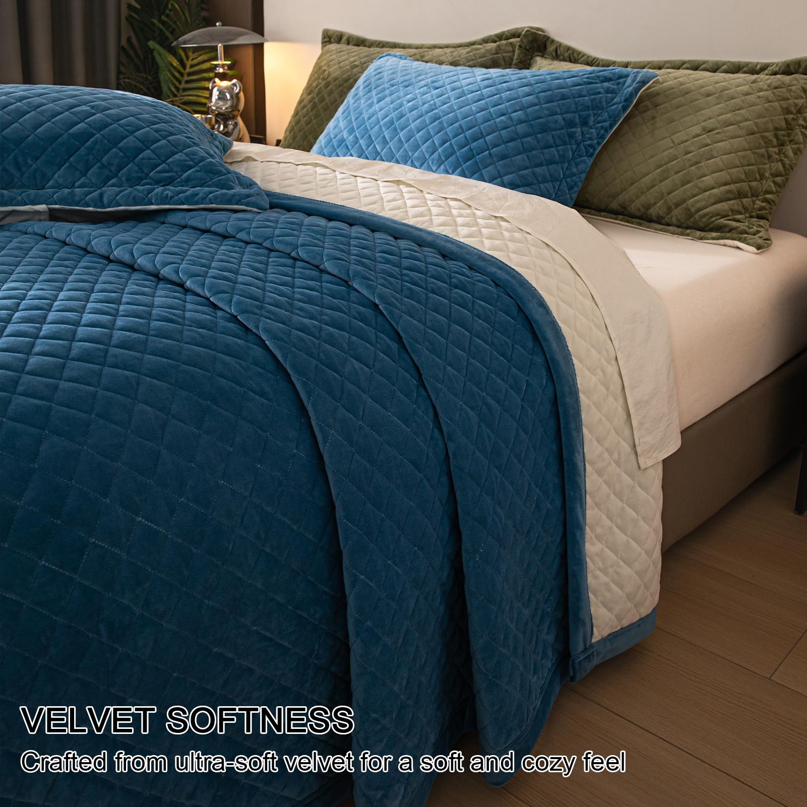 tohrisa 3-teiliges Bettwäsche-Set aus Samt für King-Size-Bett, ultraweiche Bettwäsche mit 2 Kissenbezügen, leichte, wendbare Tagesdecke mit karierter Steppung für alle Jahreszeiten, Königsblau/Weiß,
