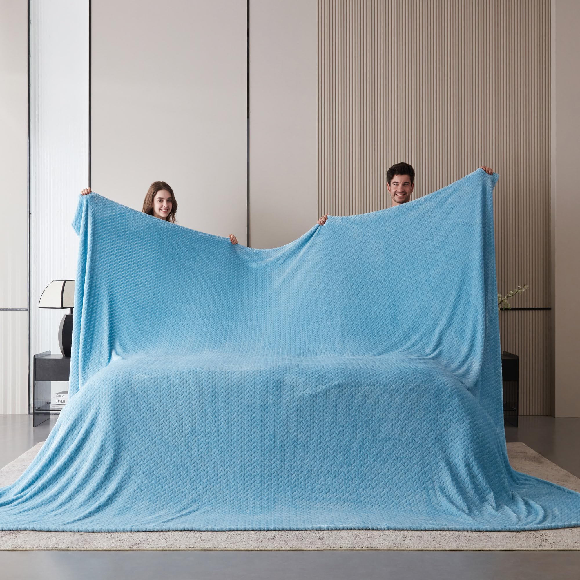 Oversized King Fleece Blanket 120x120 Inches, Seamless Soft Cozy 3D Jacquard Flannel Blanket 10'x10' Extra Large for Bed, Sofa, Couch, Travel &