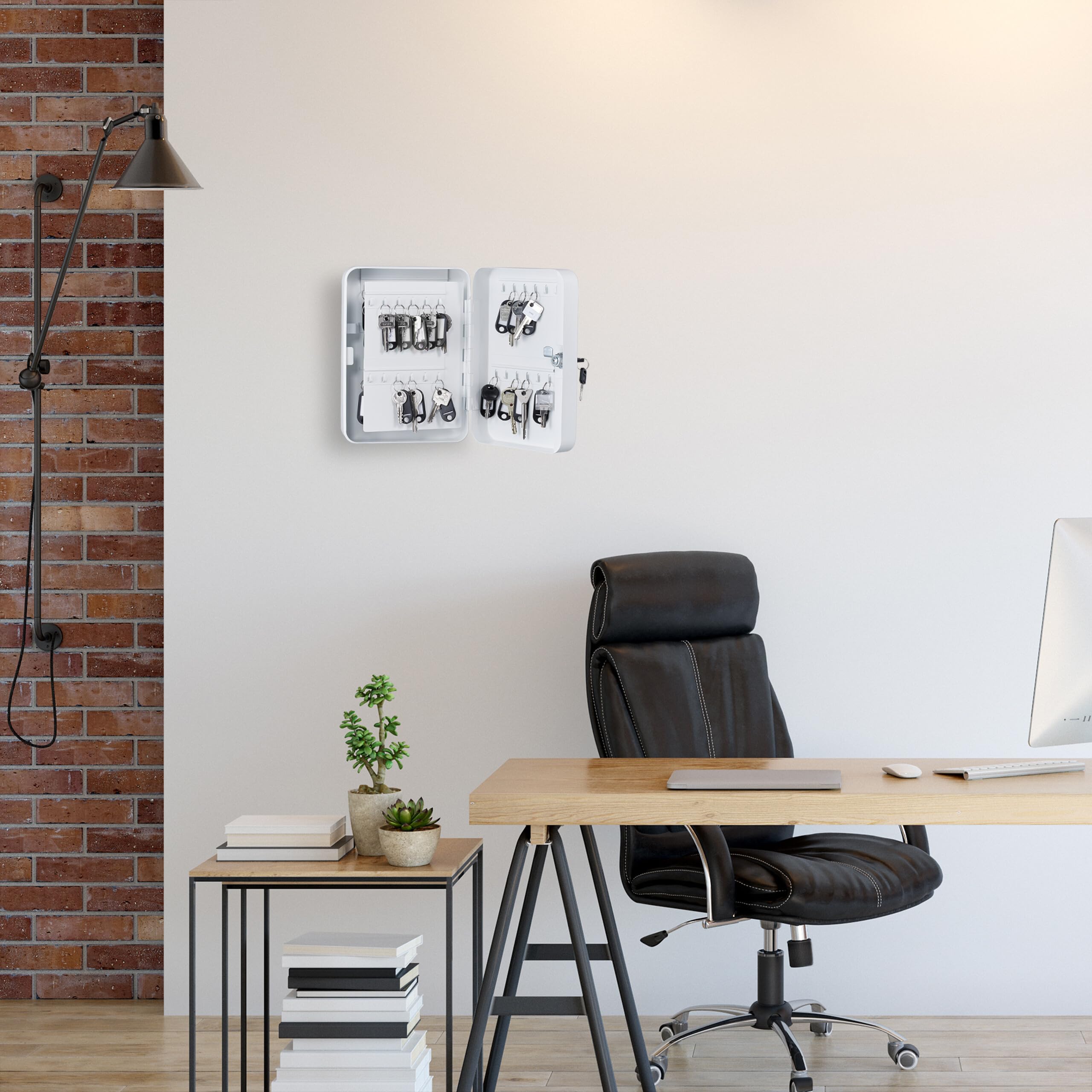 Relaxdays Boîte à clés sécurisée, Rangement Mural, avec Porte-clés, en métal, HxLxP : 25 x 18 x 8 cm, Blanche