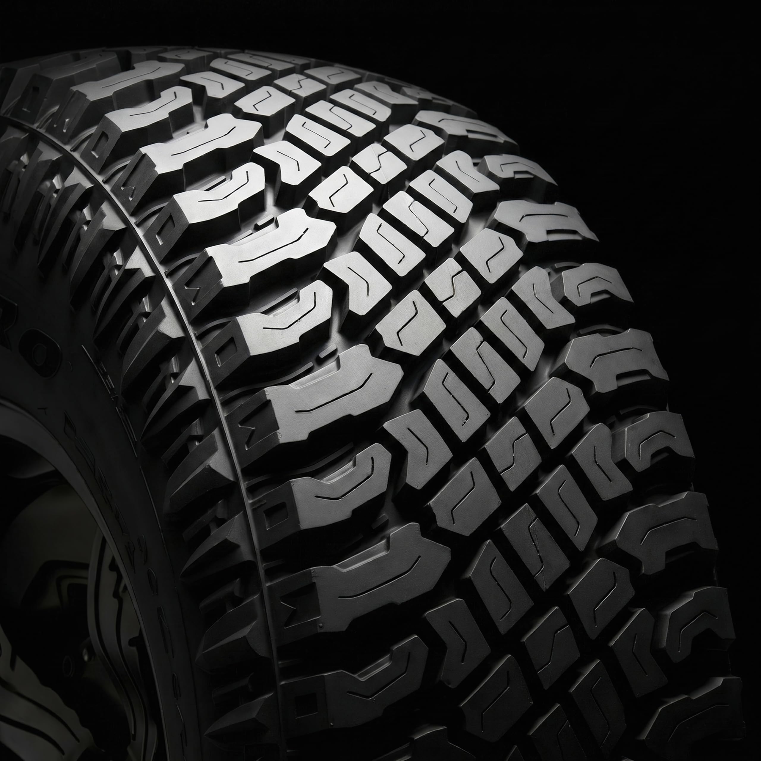 Amazon.com: ATTURO Trail Blade X/T Hybrid Off-Road/Highway Tire