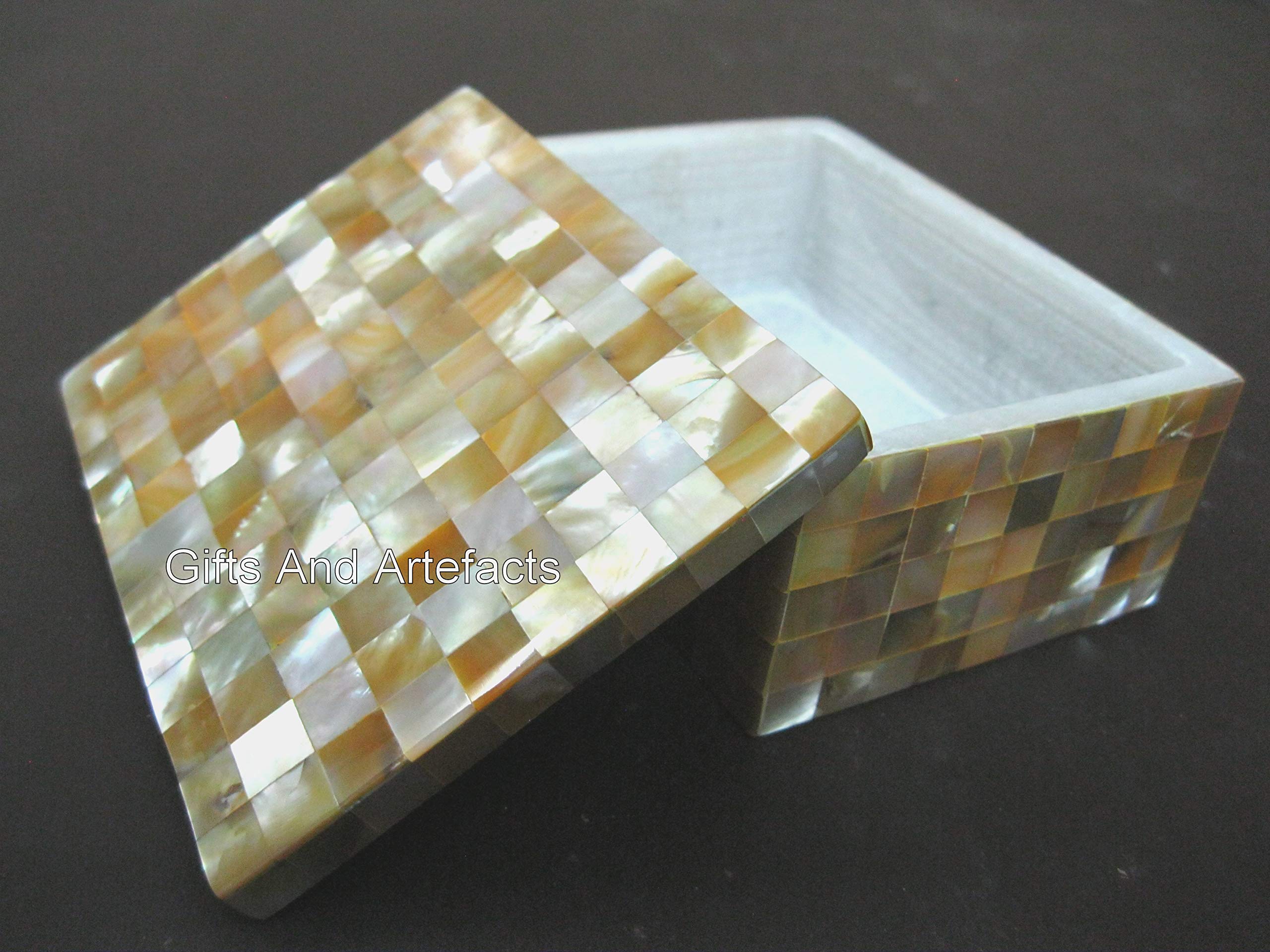 Boîte à bijoux en marbre blanc véritable et design rectangulaire chic